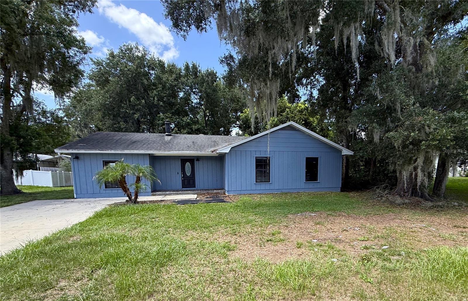 205 Tracy Way Property Photo 1