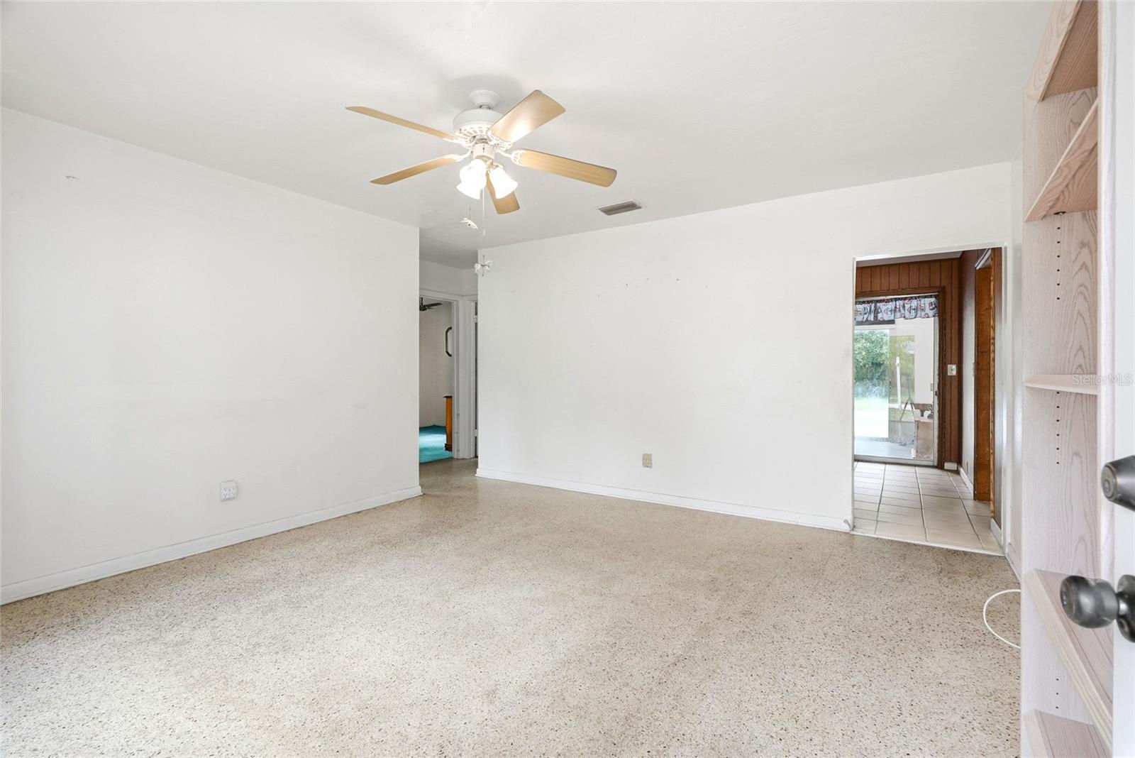 427 1st Ave Ne Property Photo 5