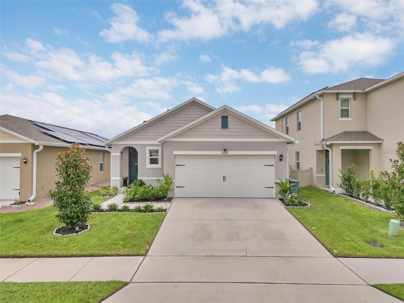 3664 Sungrove Cir Property Photo 2