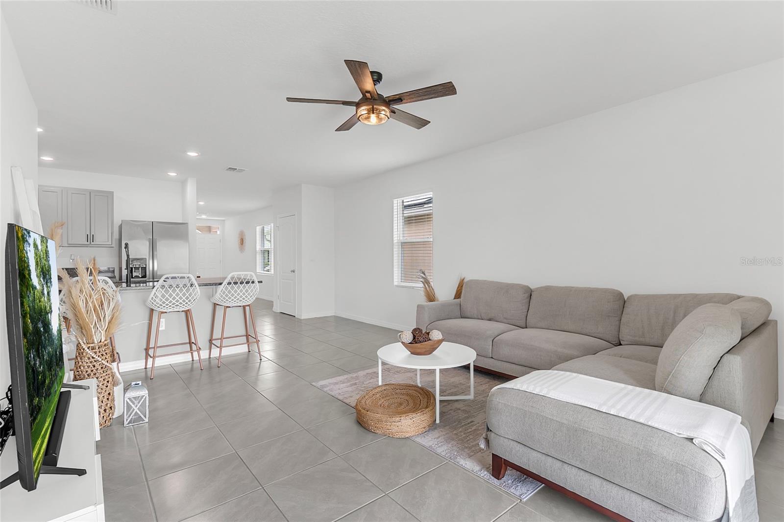 3664 Sungrove Cir Property Photo 11