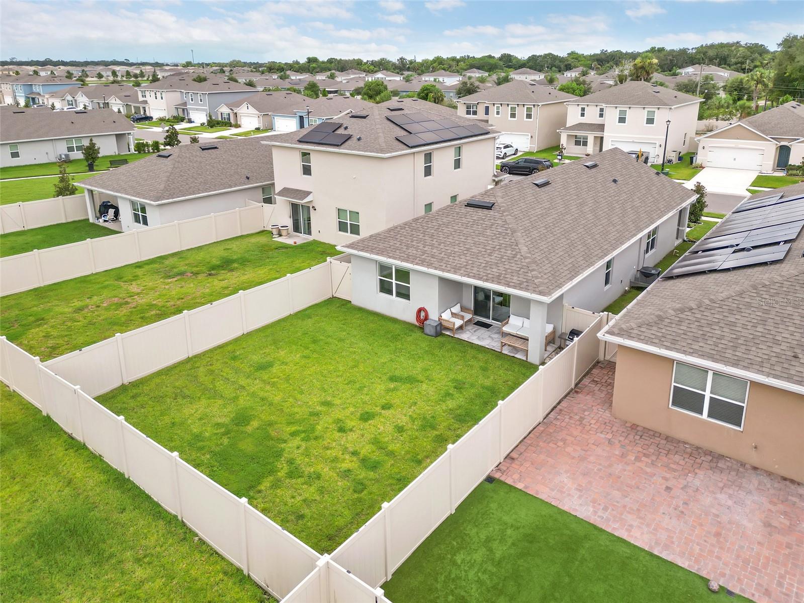 3664 Sungrove Cir Property Photo 27