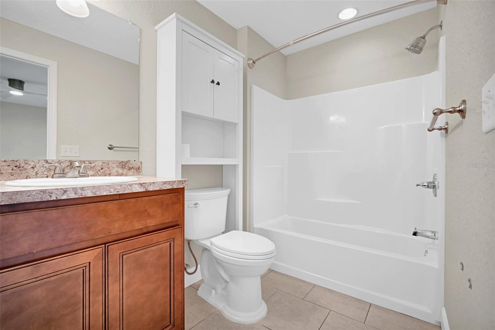 1509 E Elm Rd Property Photo 12