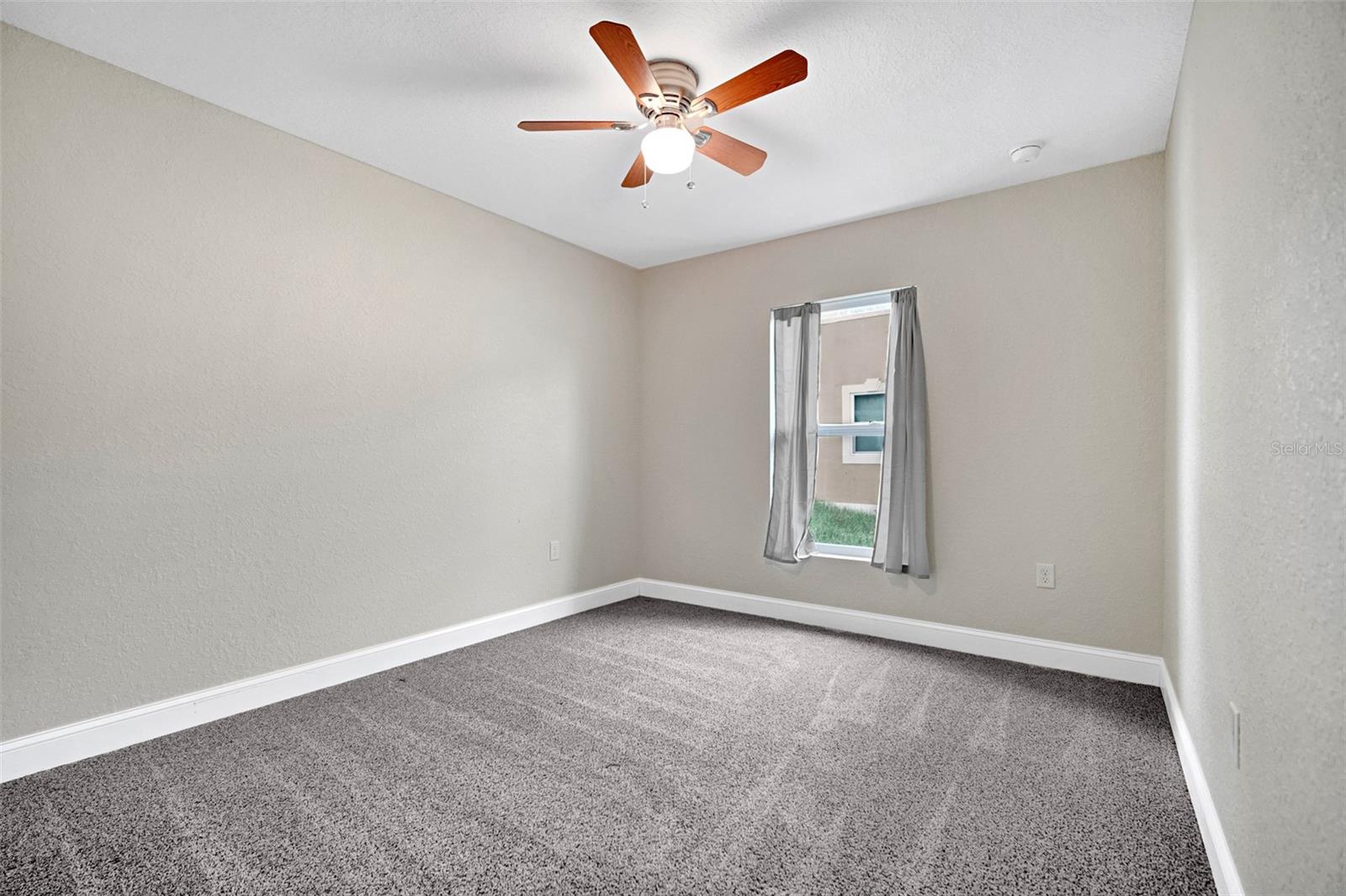 1509 E Elm Rd Property Photo 17