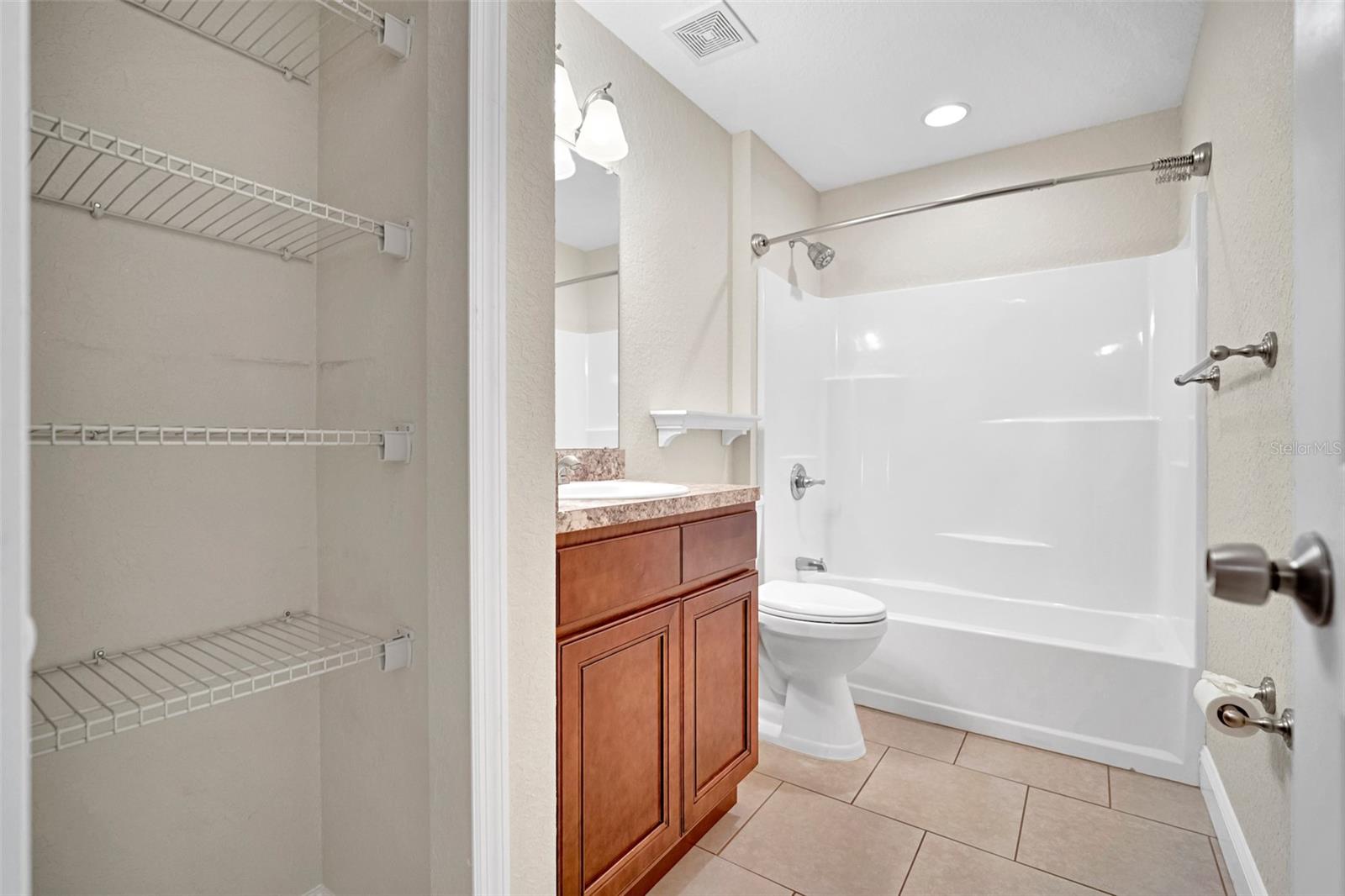 1509 E Elm Rd Property Photo 22