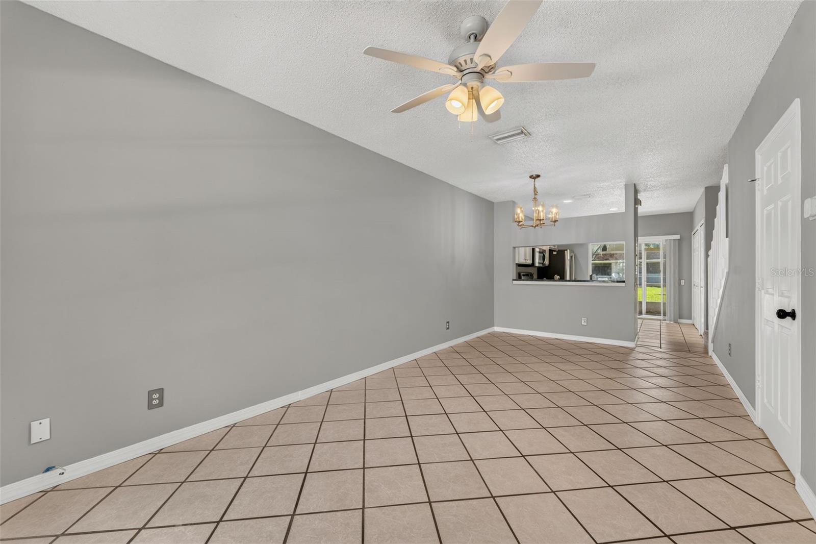 17403 Flatwoods Key Dr Property Photo 5