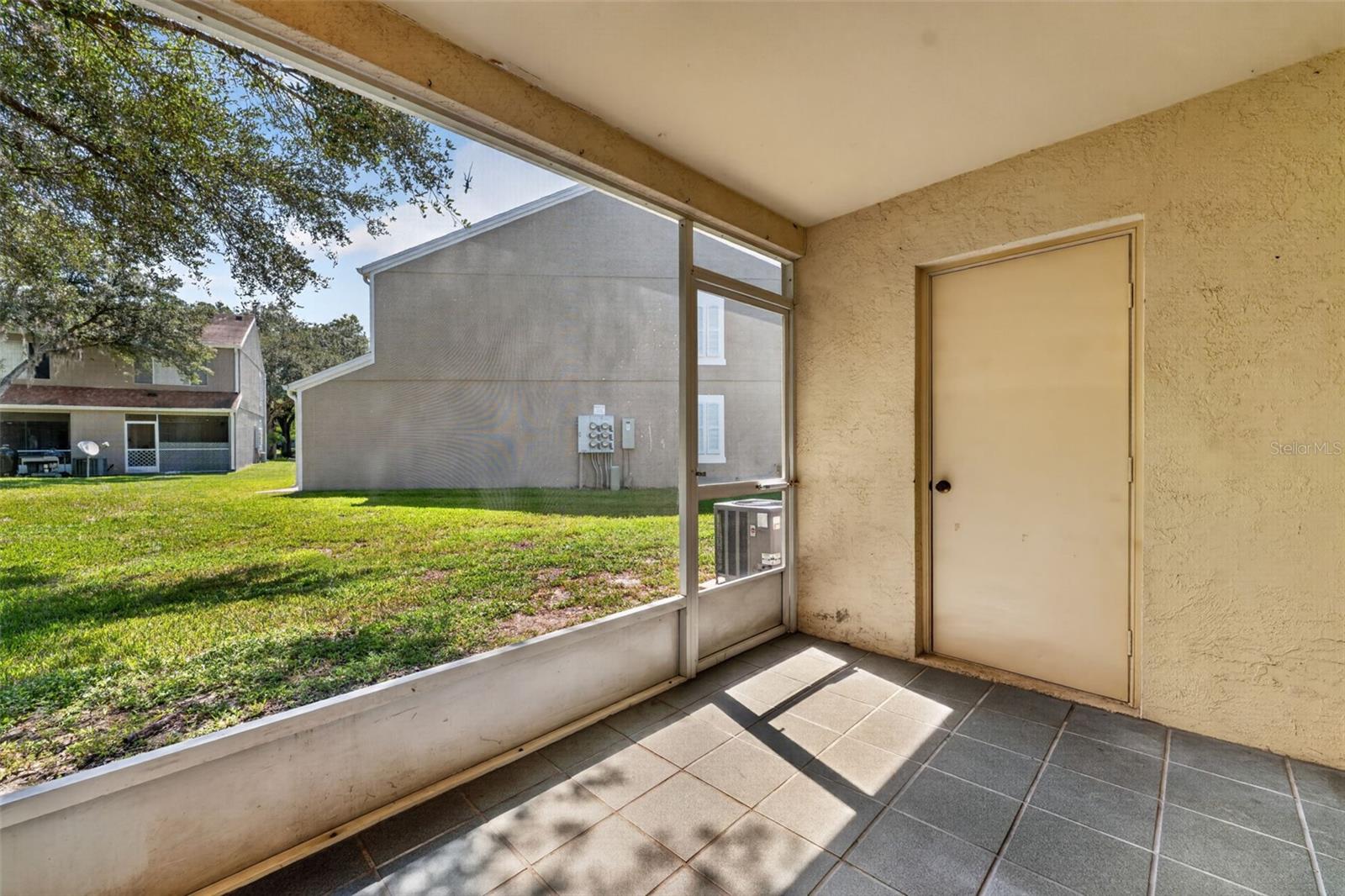 17403 Flatwoods Key Dr Property Photo 32