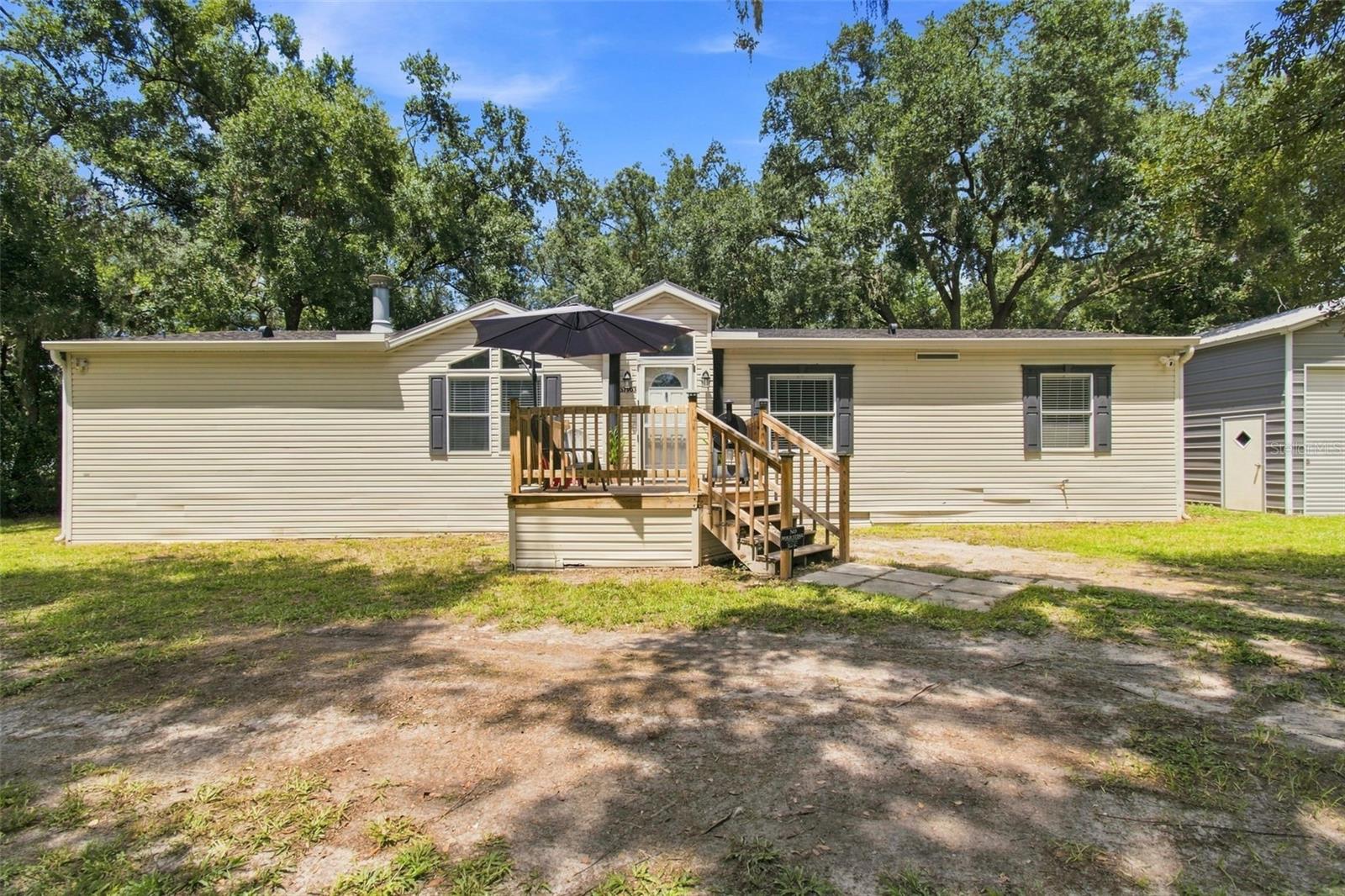 37903 Tucker Rd Property Photo 1