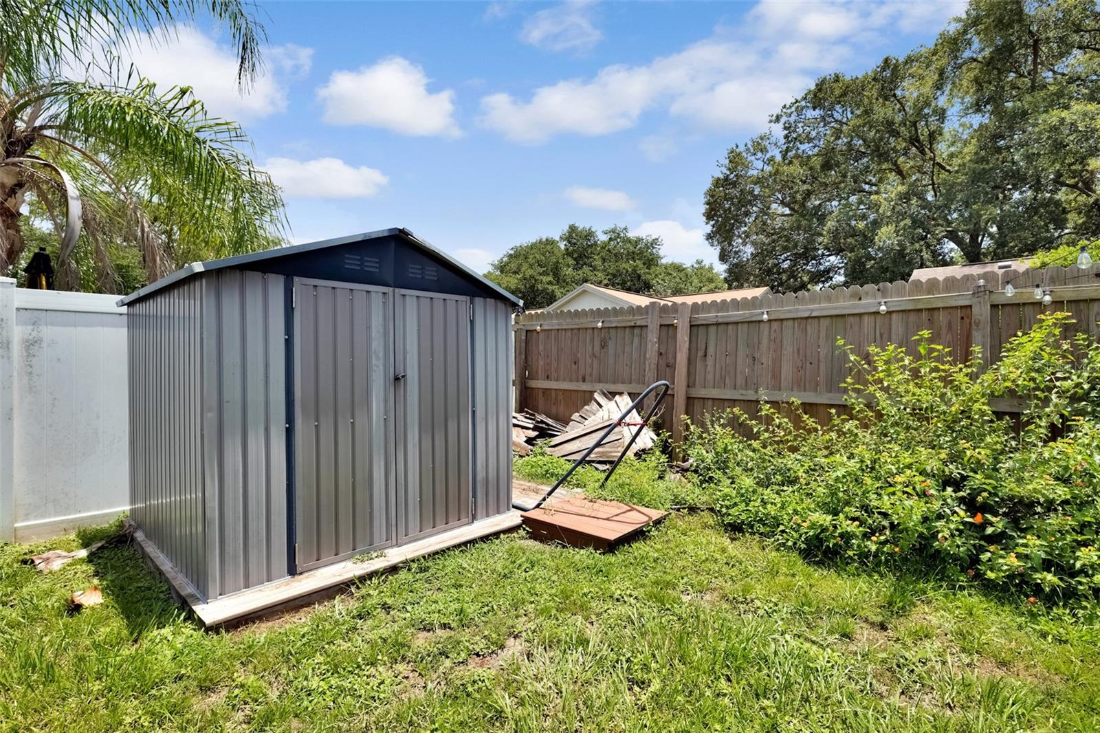 7412 Humboldt Ave Property Photo 31