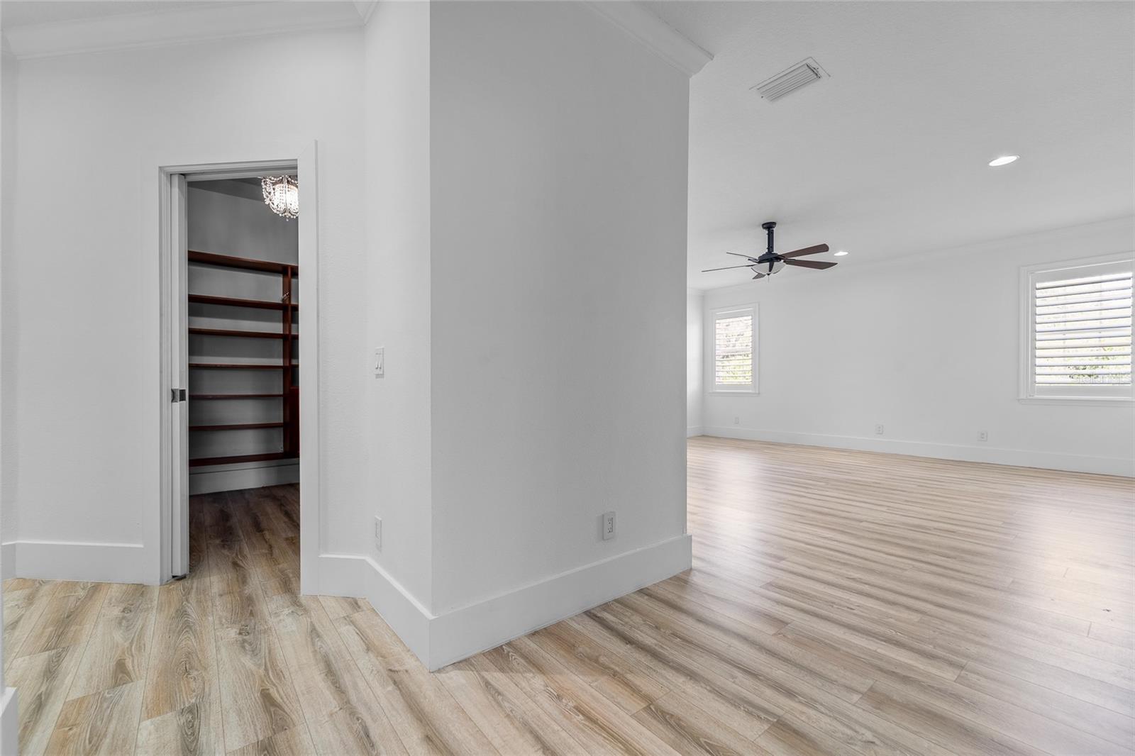 4802 W Beachway Dr Property Photo 29