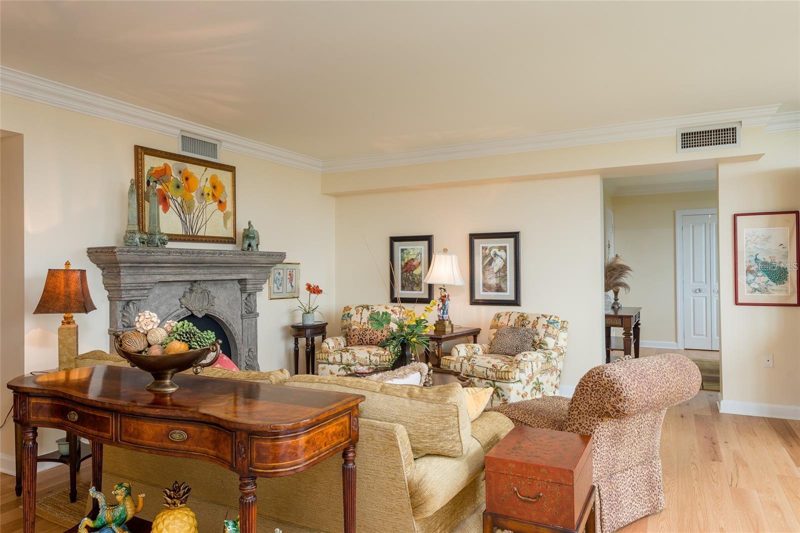 2407 S Ardson Pl #601 Property Photo 8