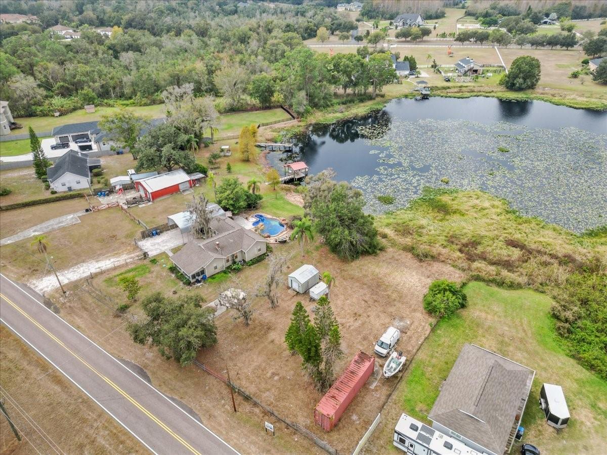 17524 Boy Scout Rd Property Photo 3