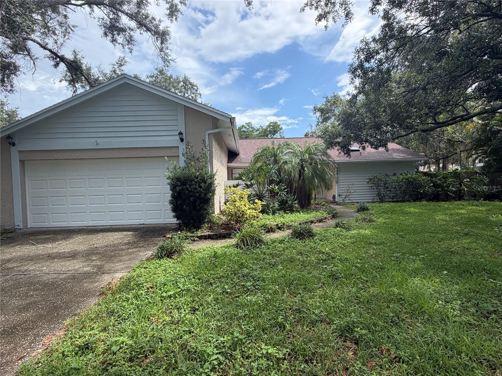 4601 FARMHOUSE DR