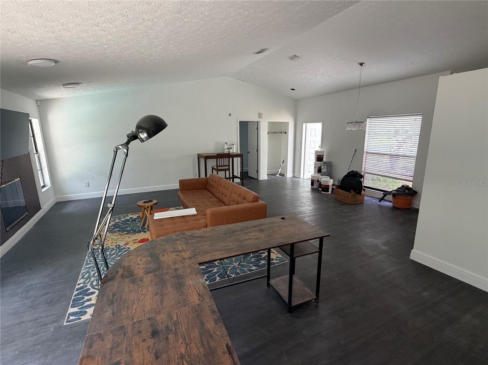 4601 Farmhouse Dr Property Photo 6