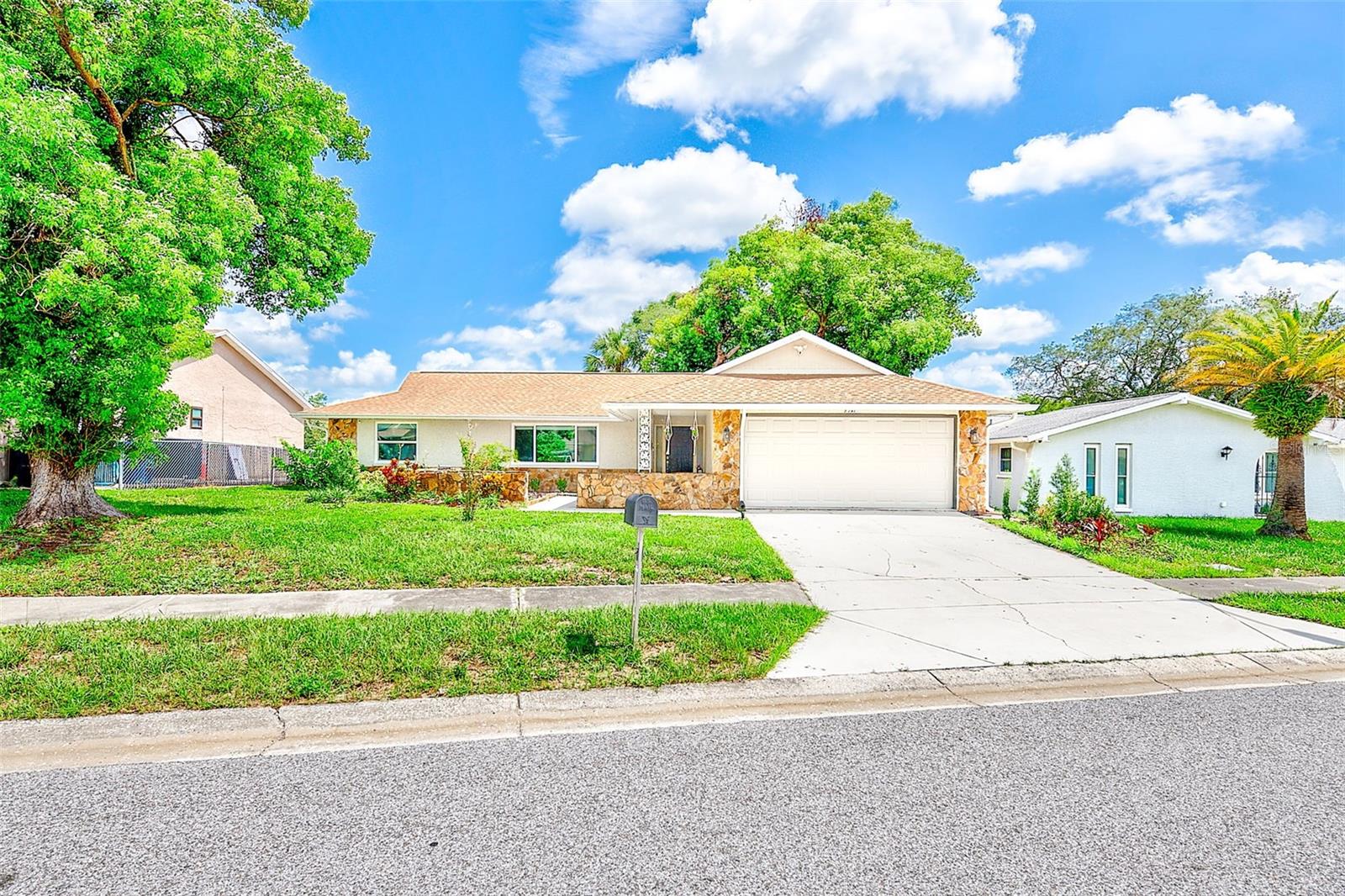 8741 Honeycomb Dr Property Photo 1