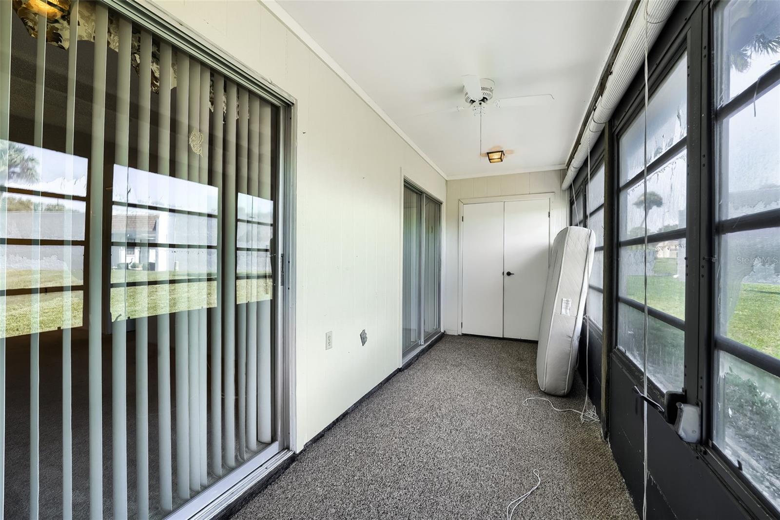 11210 Carriage Hill Dr #6 Property Photo 19