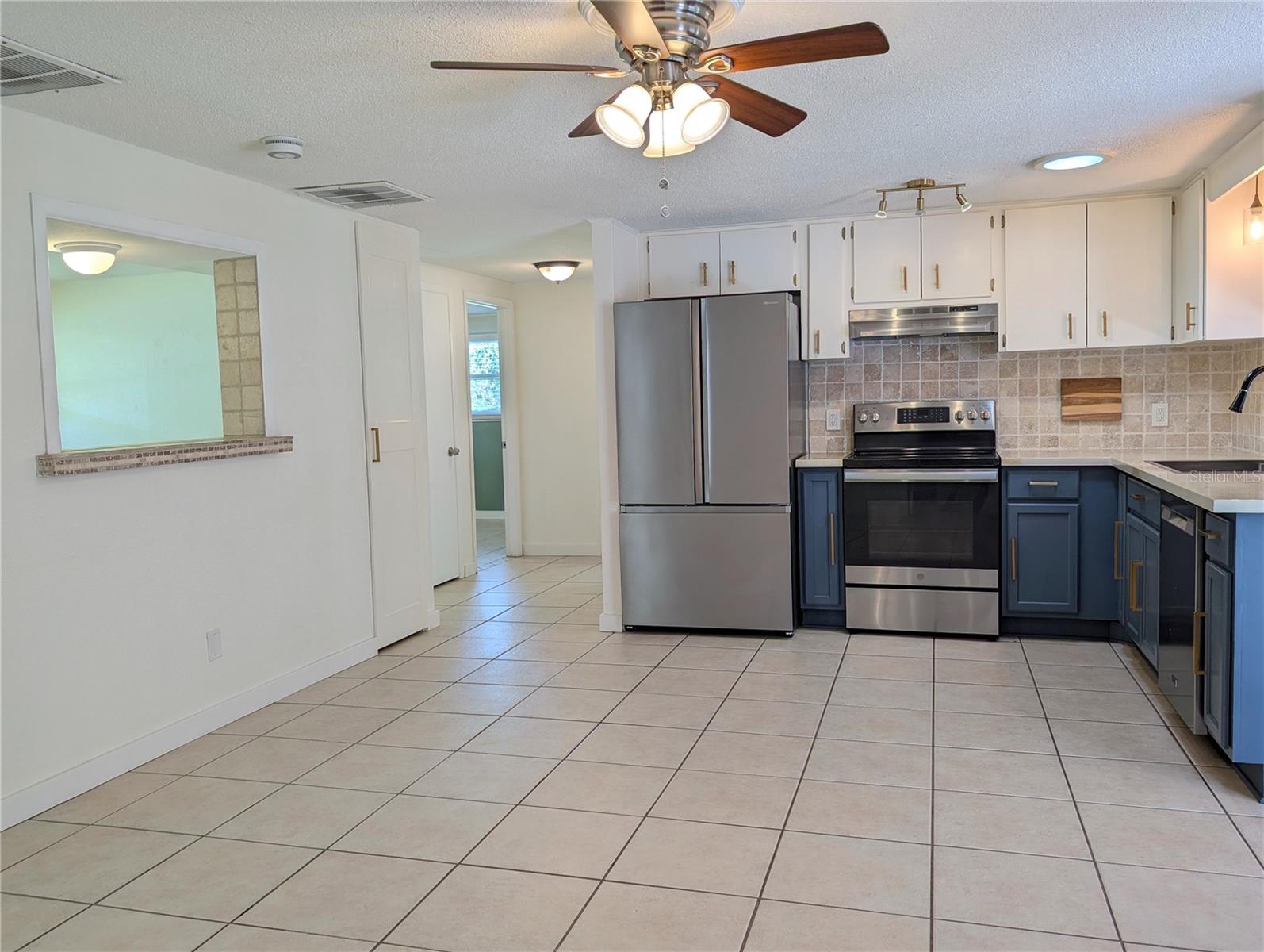 9705 W Pimpernel Ln Property Photo 10