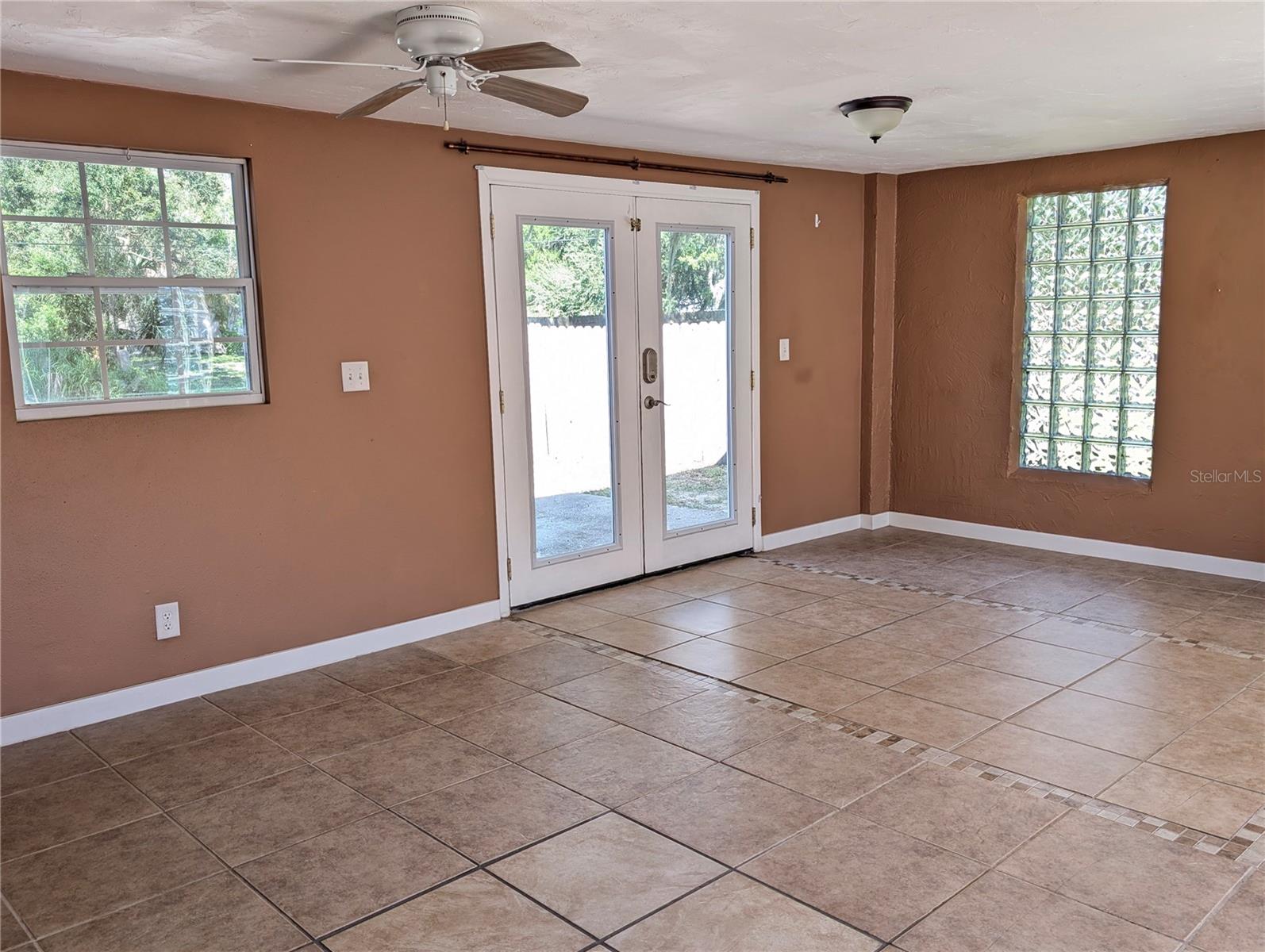 9705 W Pimpernel Ln Property Photo 15