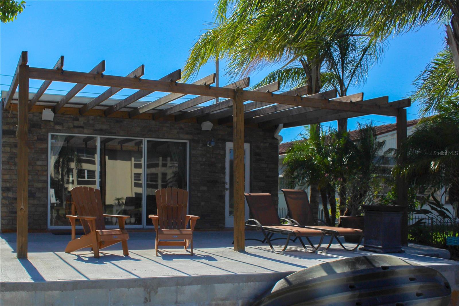 4457 Floramar Ter Property Photo 5