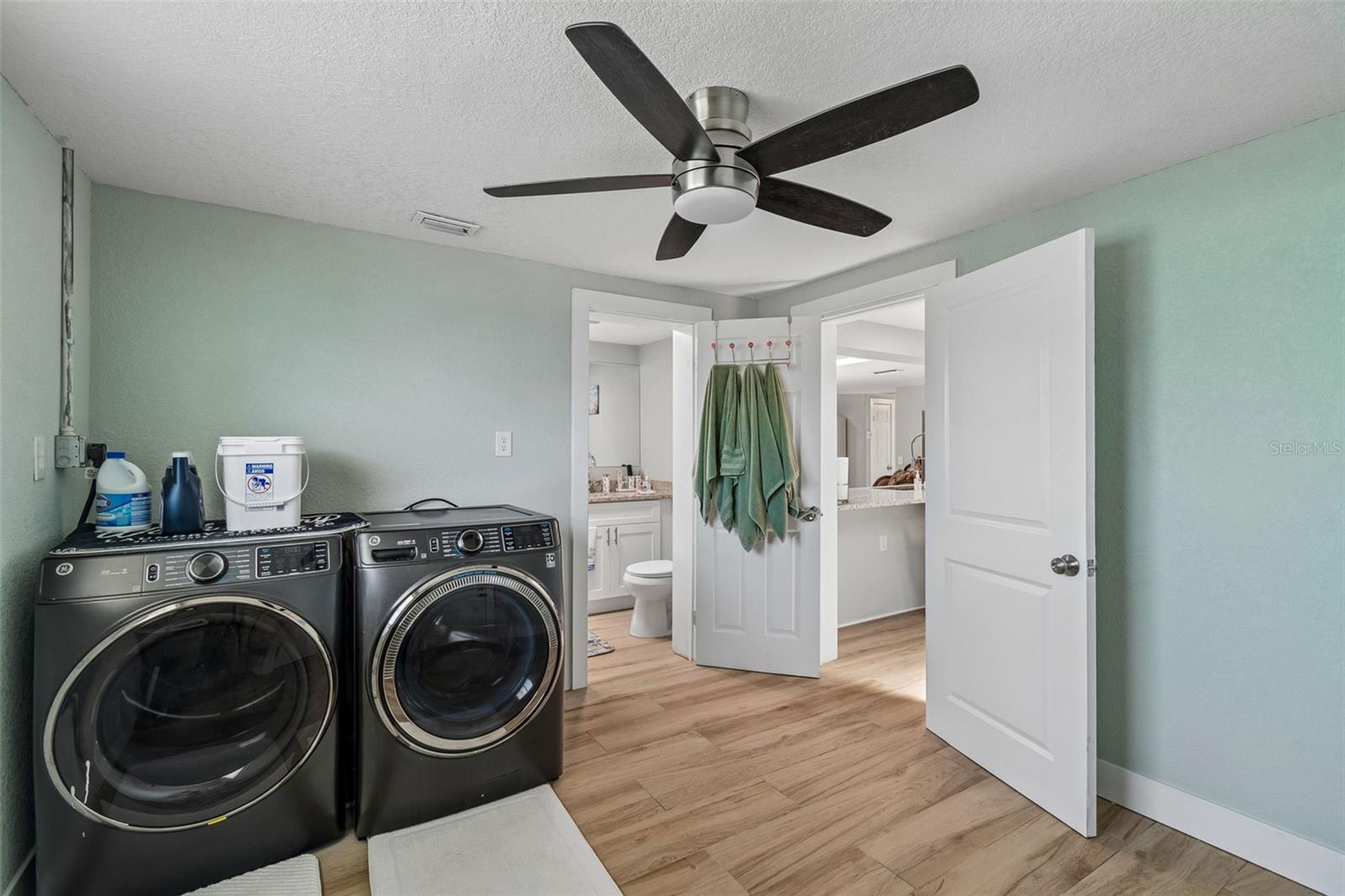 12617 4th Isle Property Photo 21