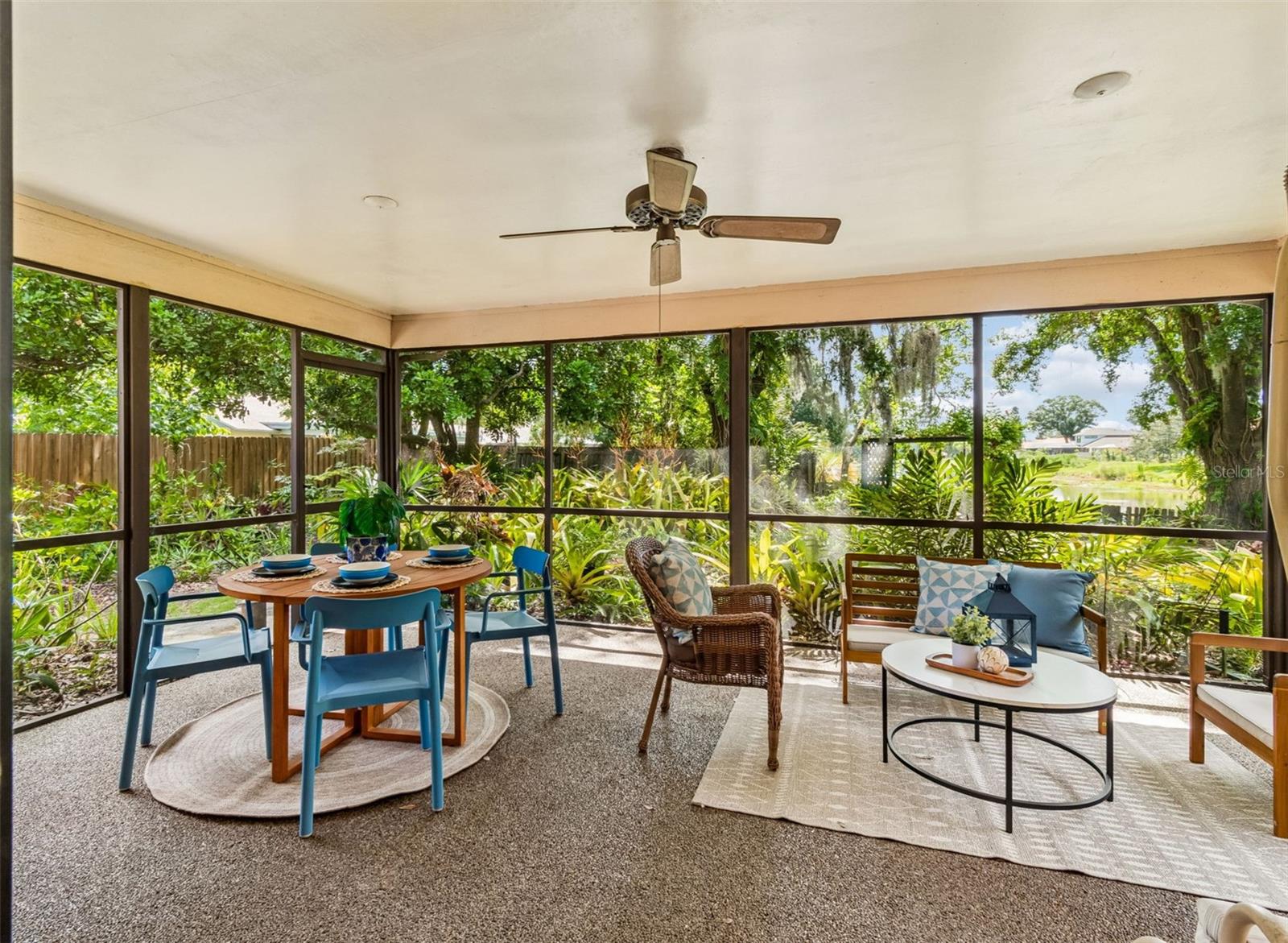 16509 Round Oak Dr Property Photo 3
