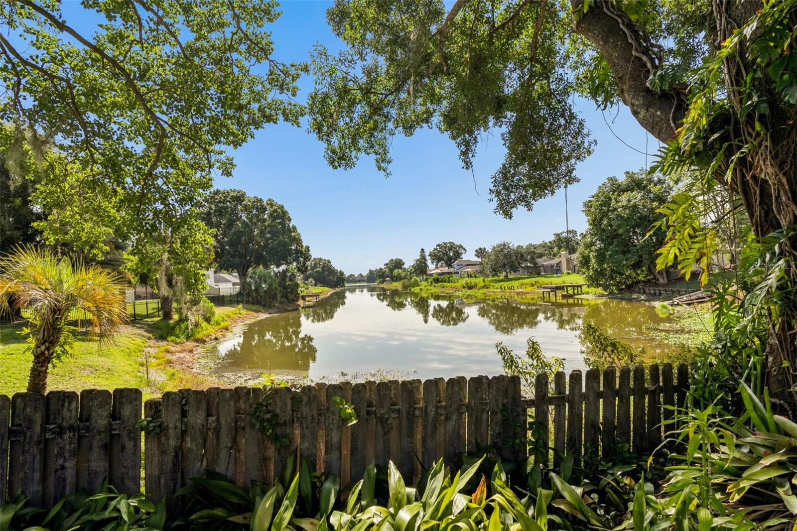 16509 Round Oak Dr Property Photo 43