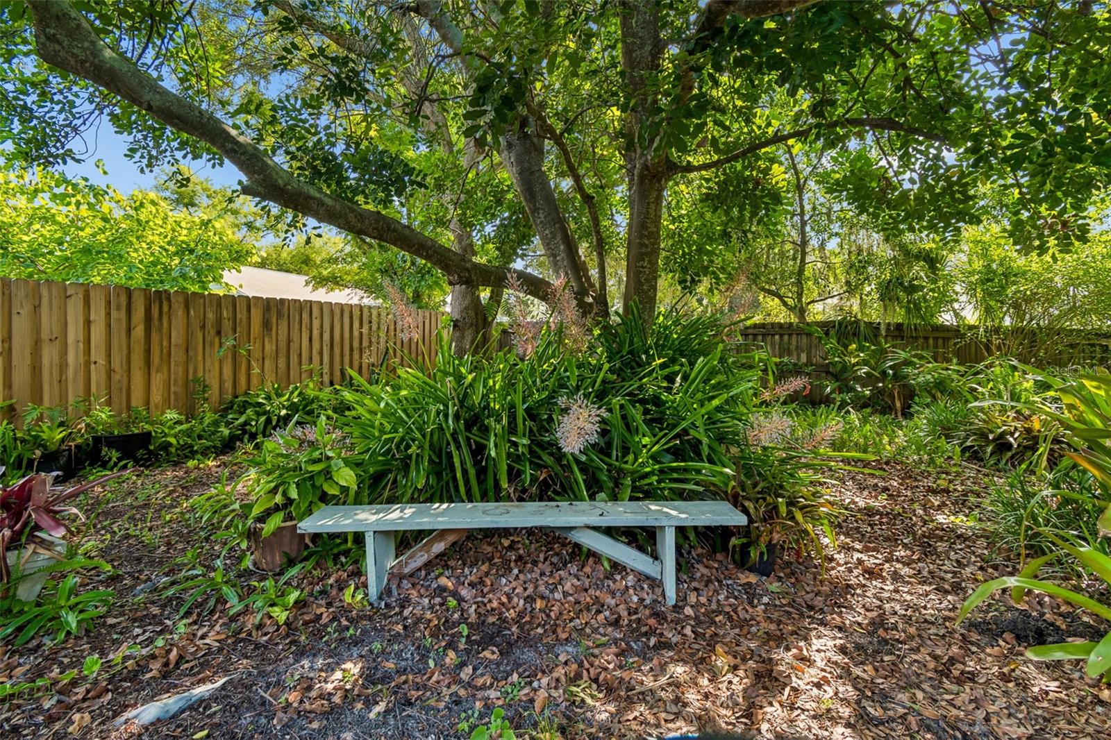 16509 Round Oak Dr Property Photo 46