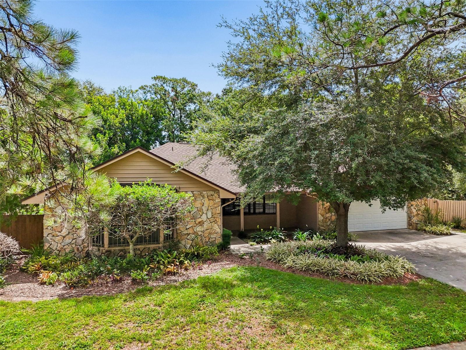 16509 Round Oak Dr Property Photo 57
