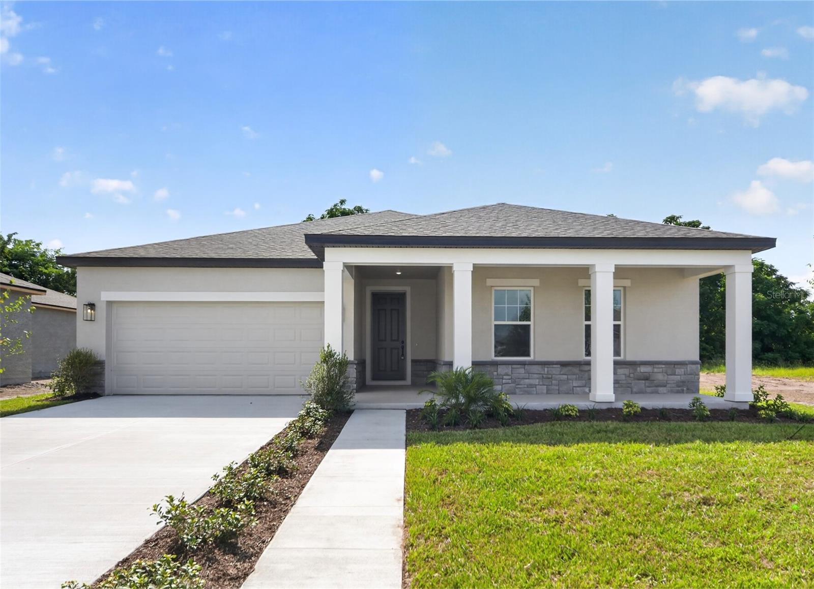 1634 CANE BAMBOO DR