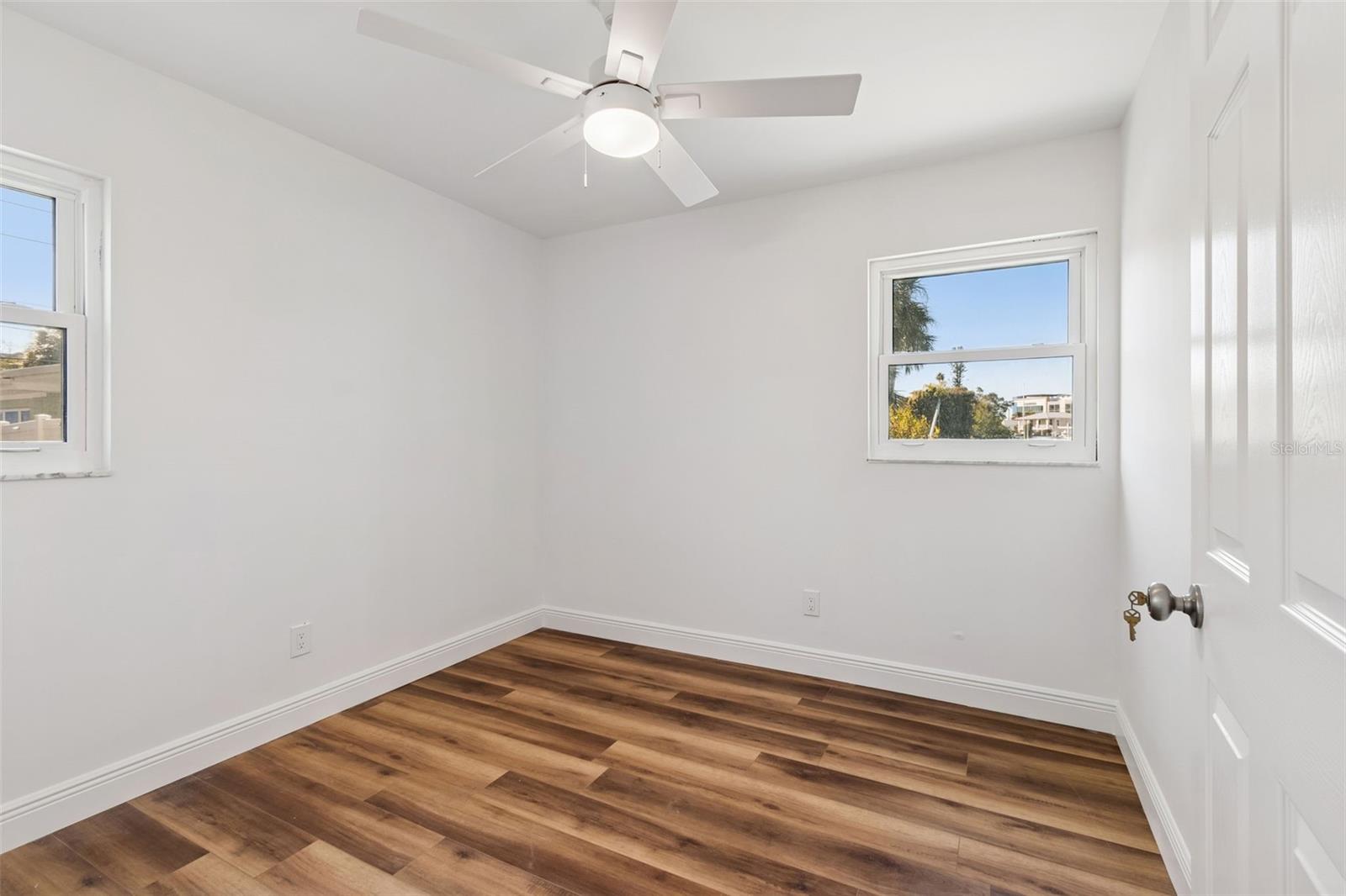 14919 N Bayshore Dr #1 Property Photo 25