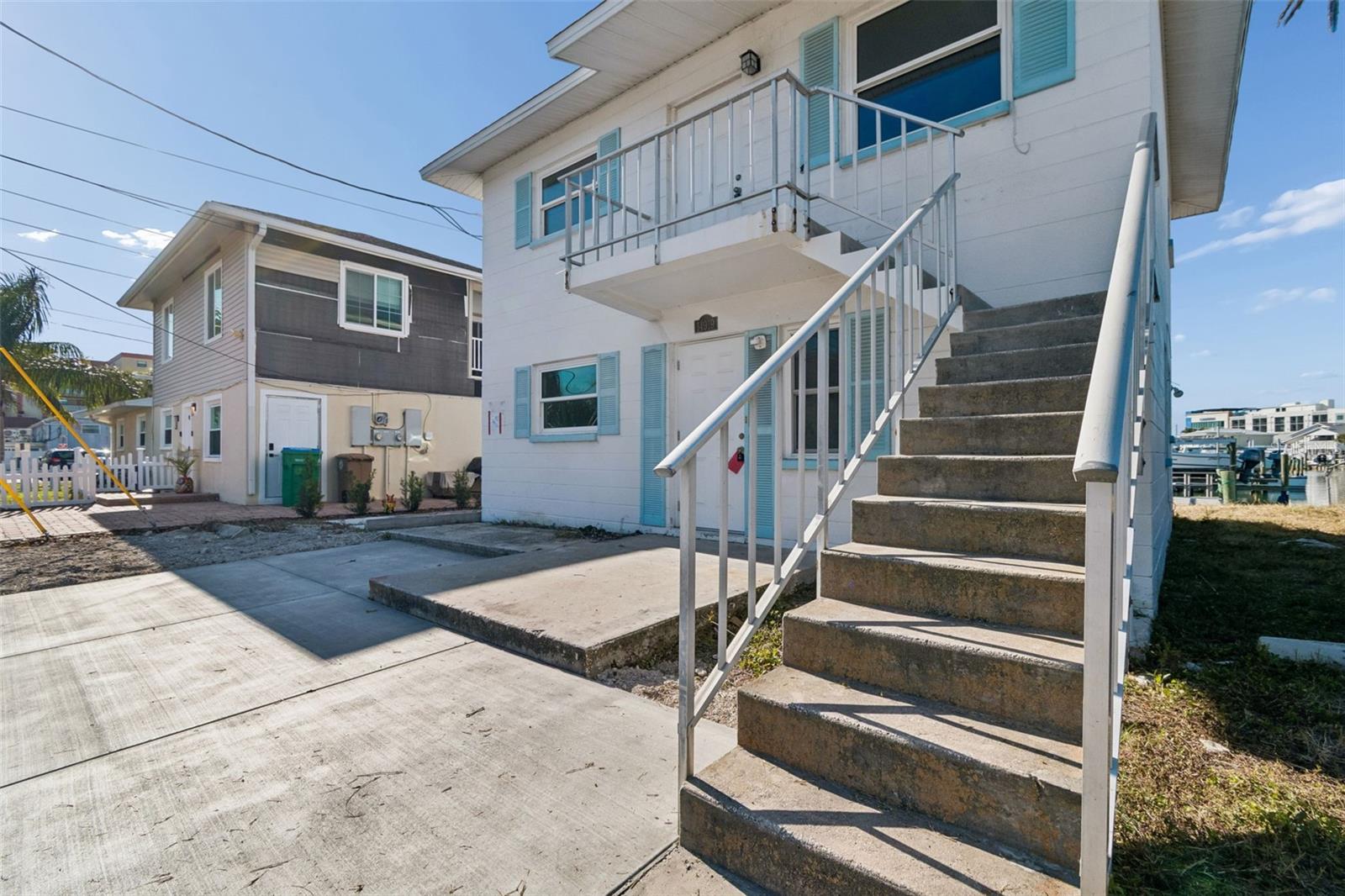 14919 N Bayshore Dr #1 Property Photo 52