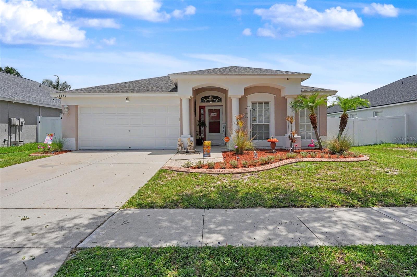11531 Misty Isle Ln Property Photo 2