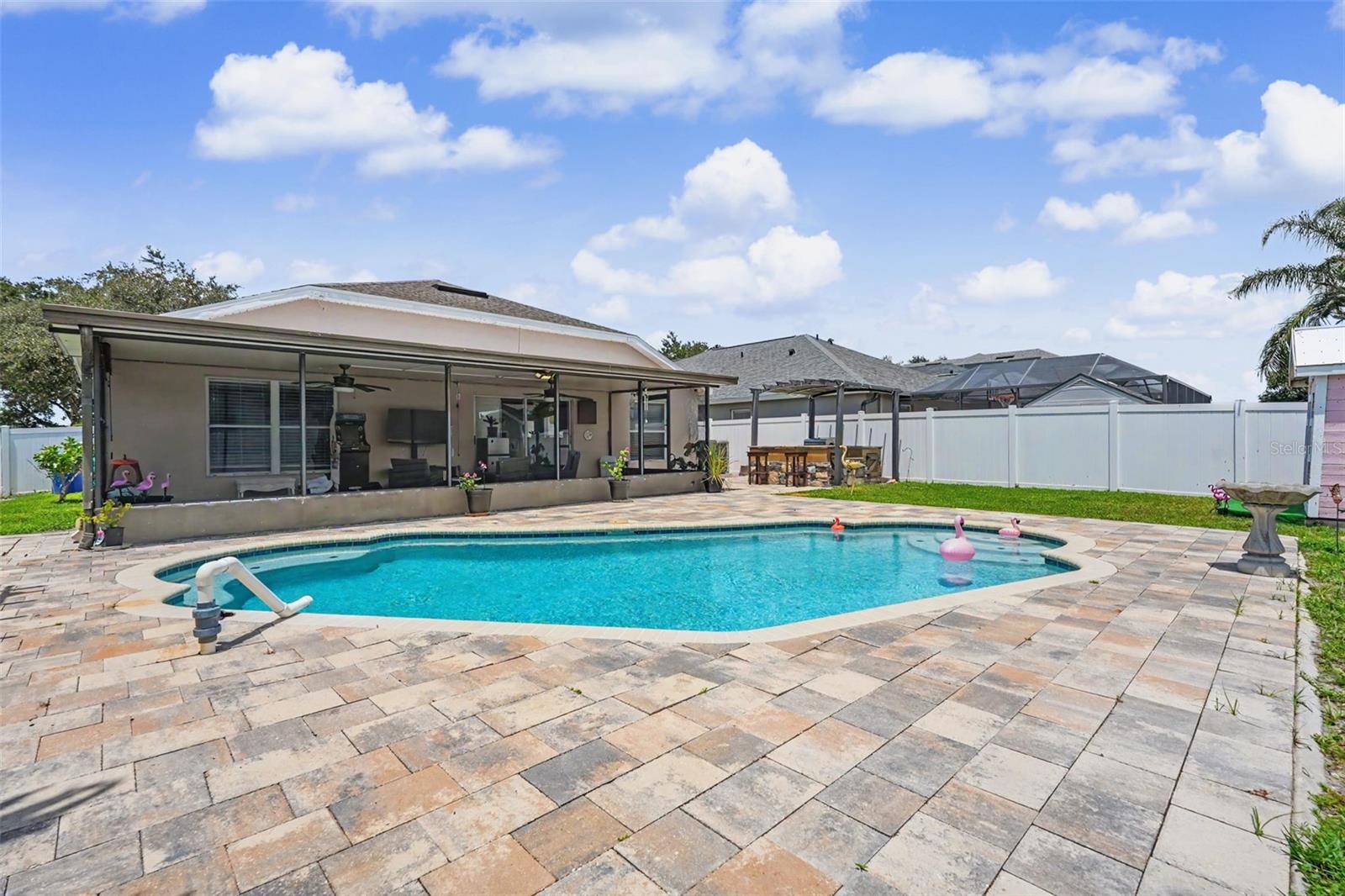 11531 Misty Isle Ln Property Photo 3