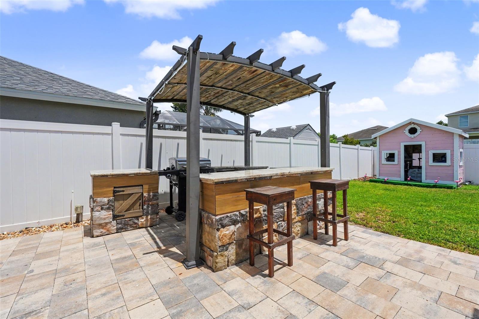 11531 Misty Isle Ln Property Photo 5