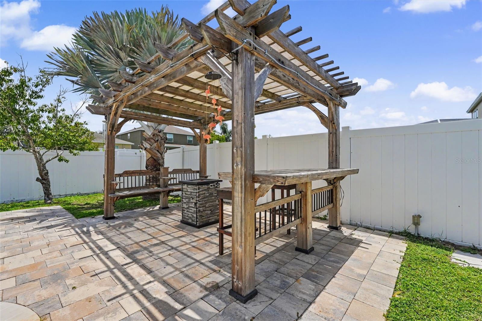 11531 Misty Isle Ln Property Photo 7