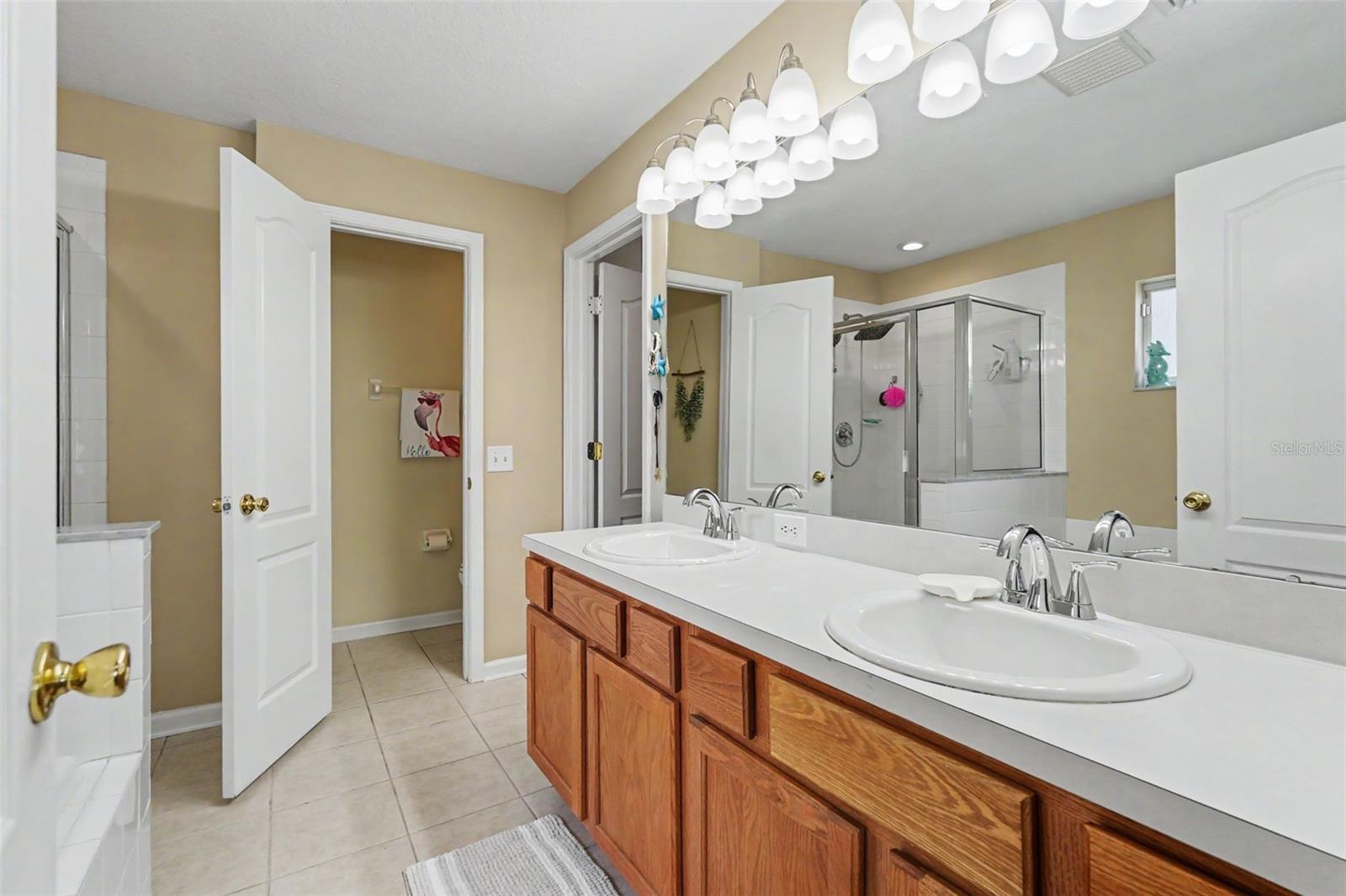 11531 Misty Isle Ln Property Photo 16