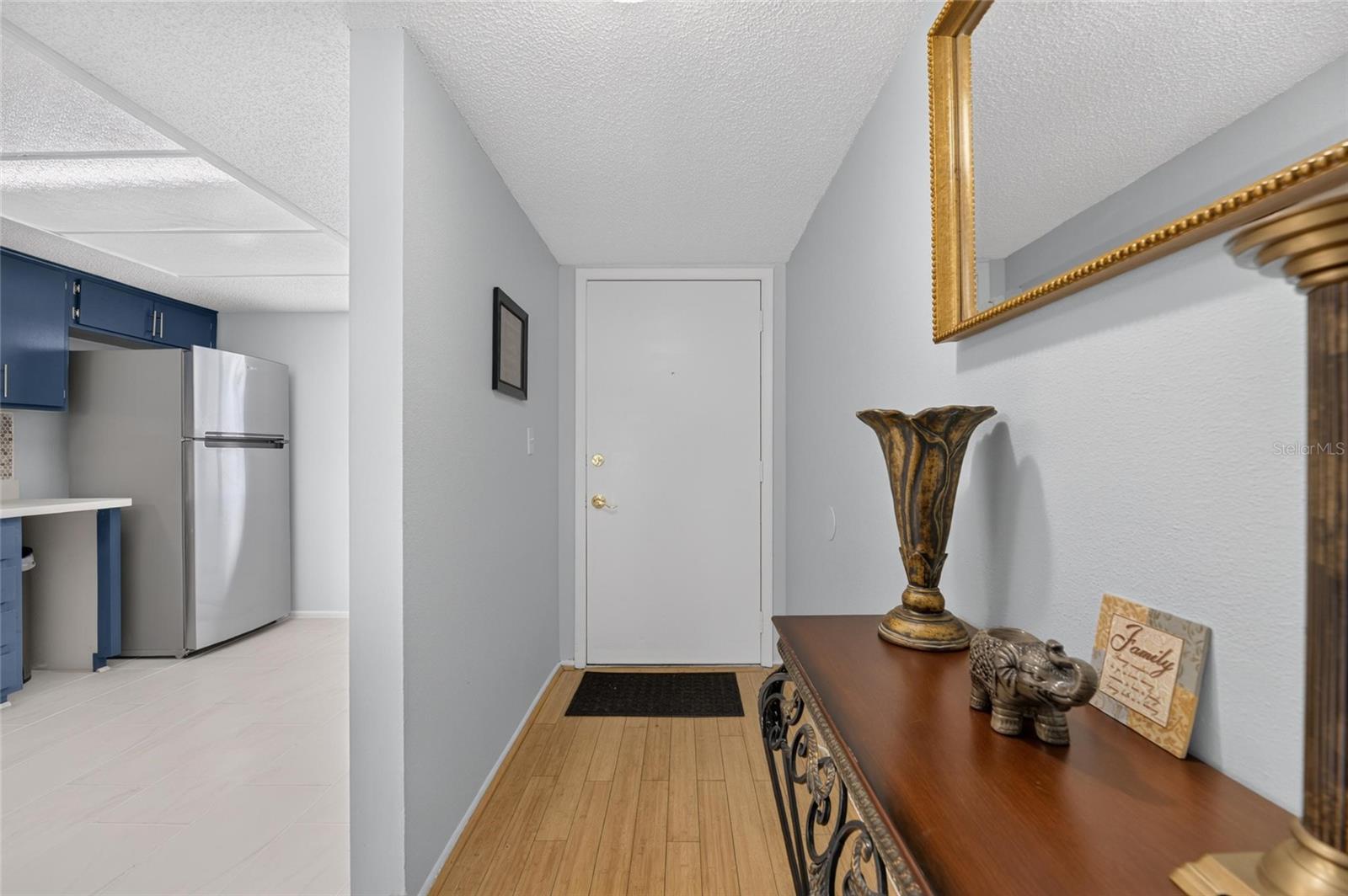 115 Lakeview Pl #115 Property Photo 13