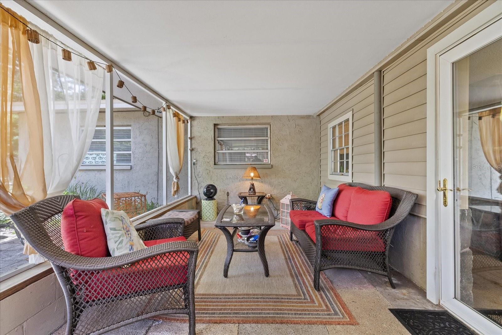12510 Noreast Lake Dr Property Photo 31