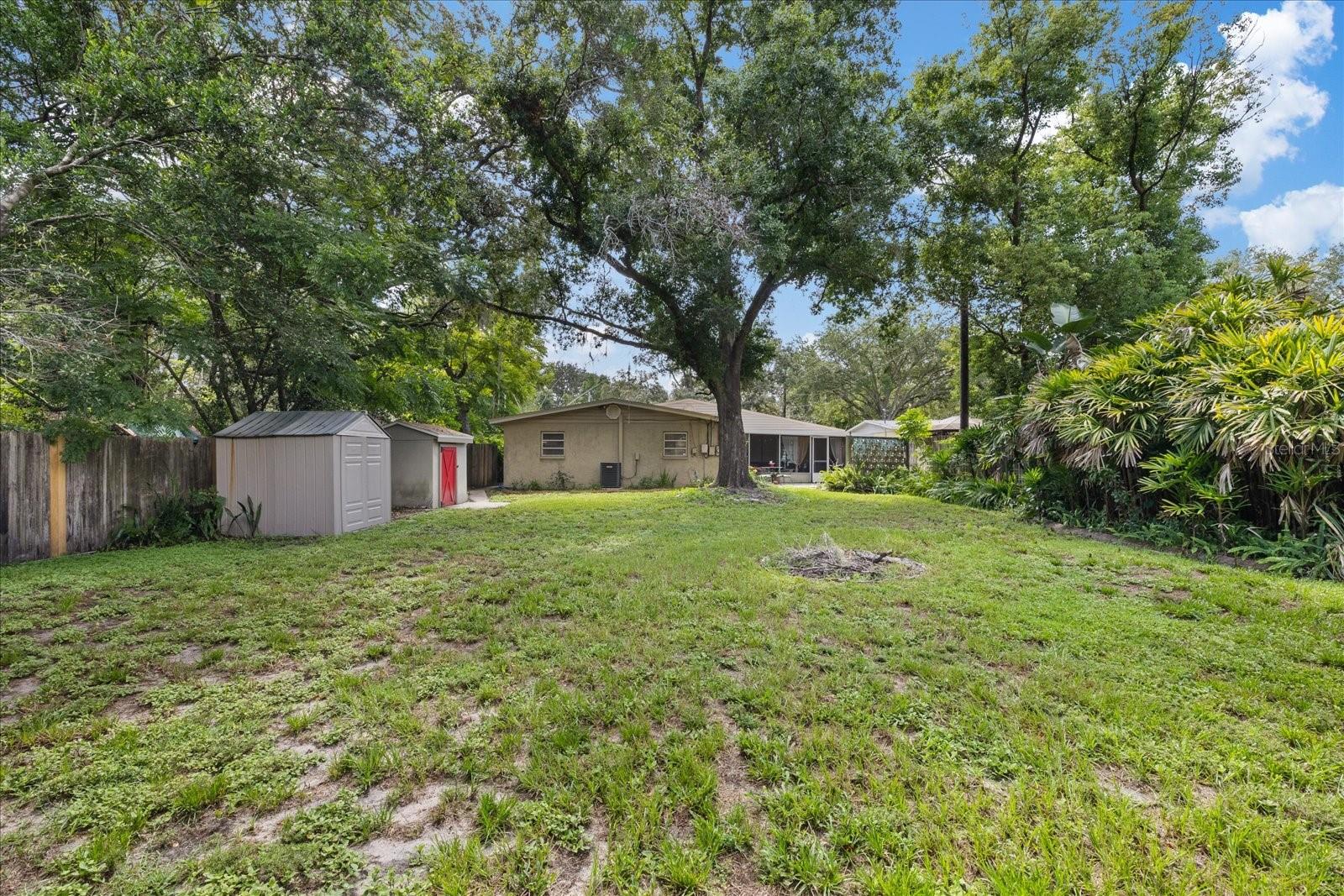 12510 Noreast Lake Dr Property Photo 40