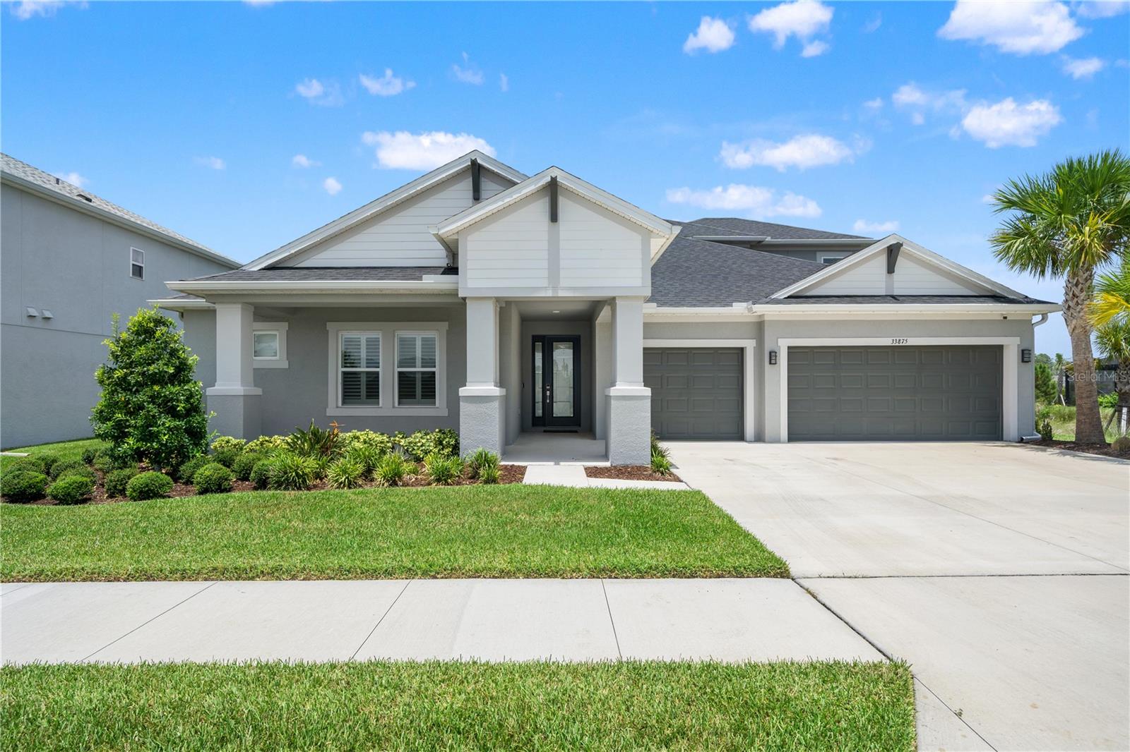 33875 Castaway Loop Property Photo 3