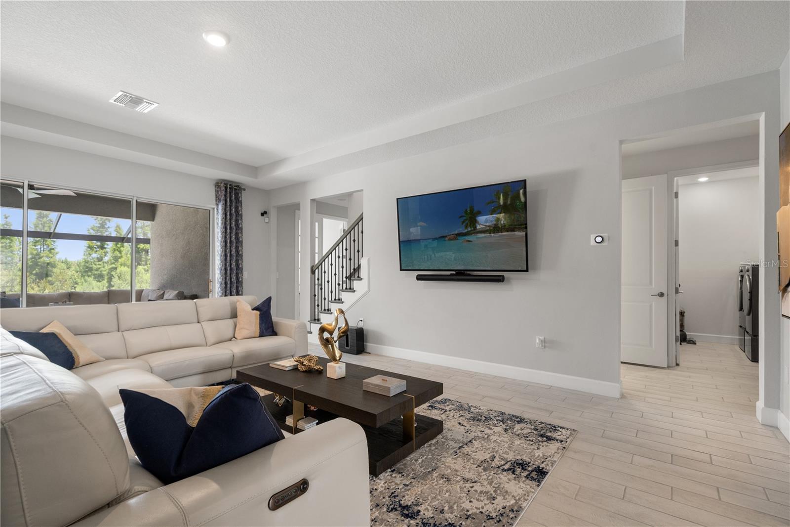 33875 Castaway Loop Property Photo 12