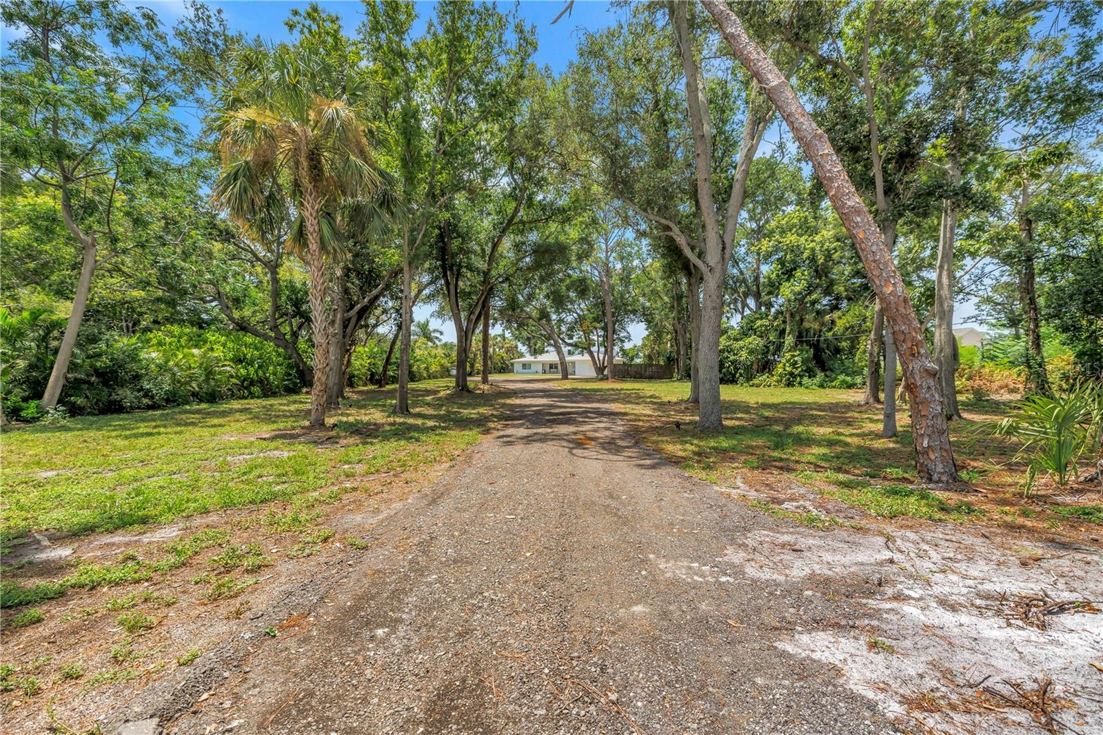 2280 Pinellas Point Dr S Property Photo 5