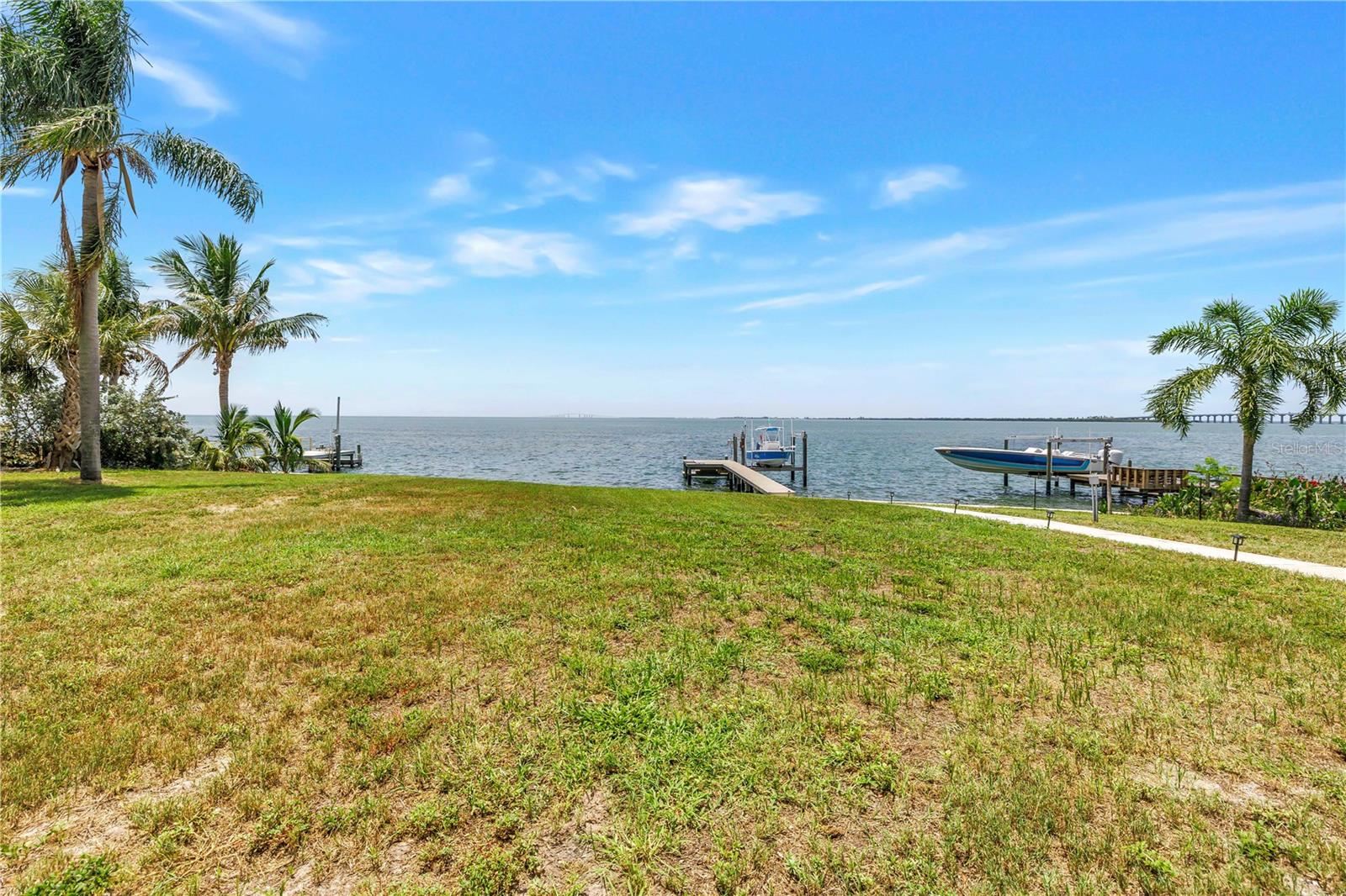 2280 Pinellas Point Dr S Property Photo 78