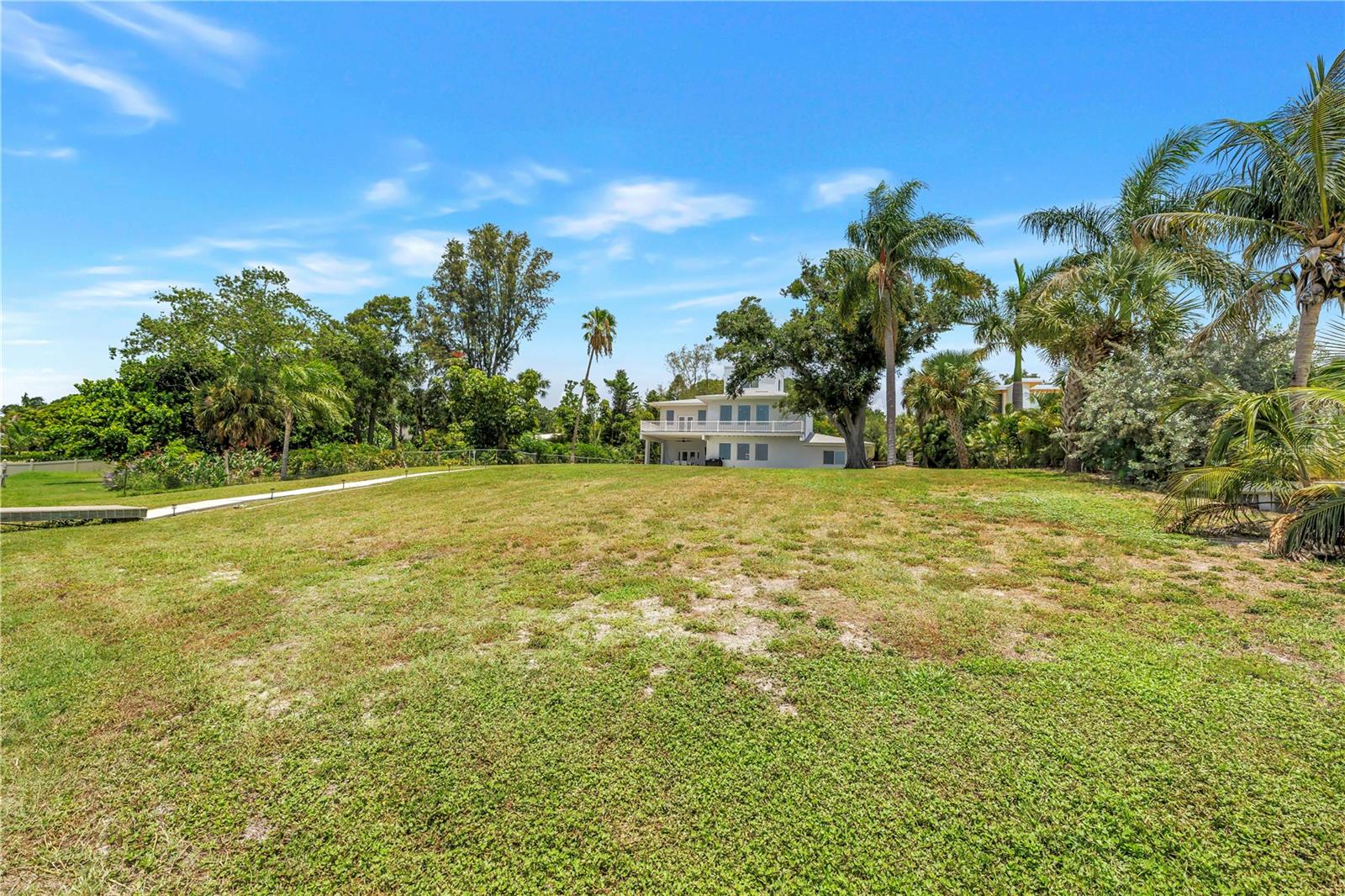 2280 Pinellas Point Dr S Property Photo 82