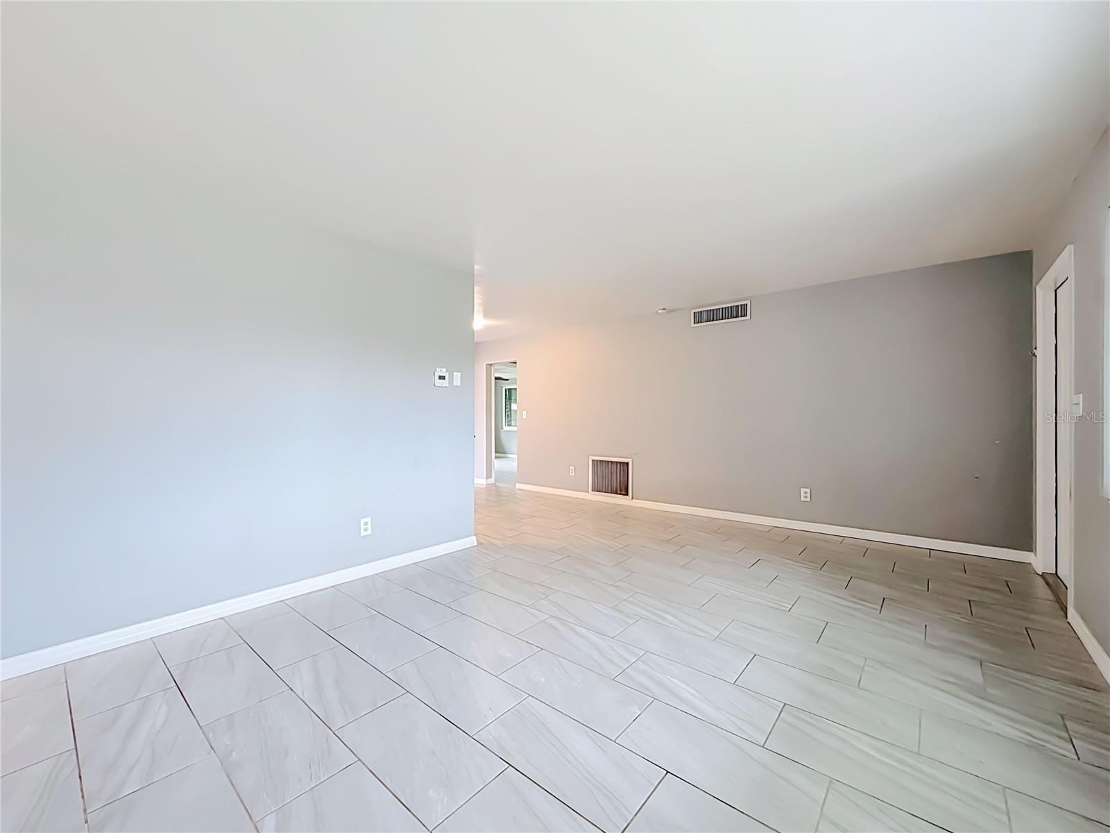 890 7th Ave Ne Property Photo 15