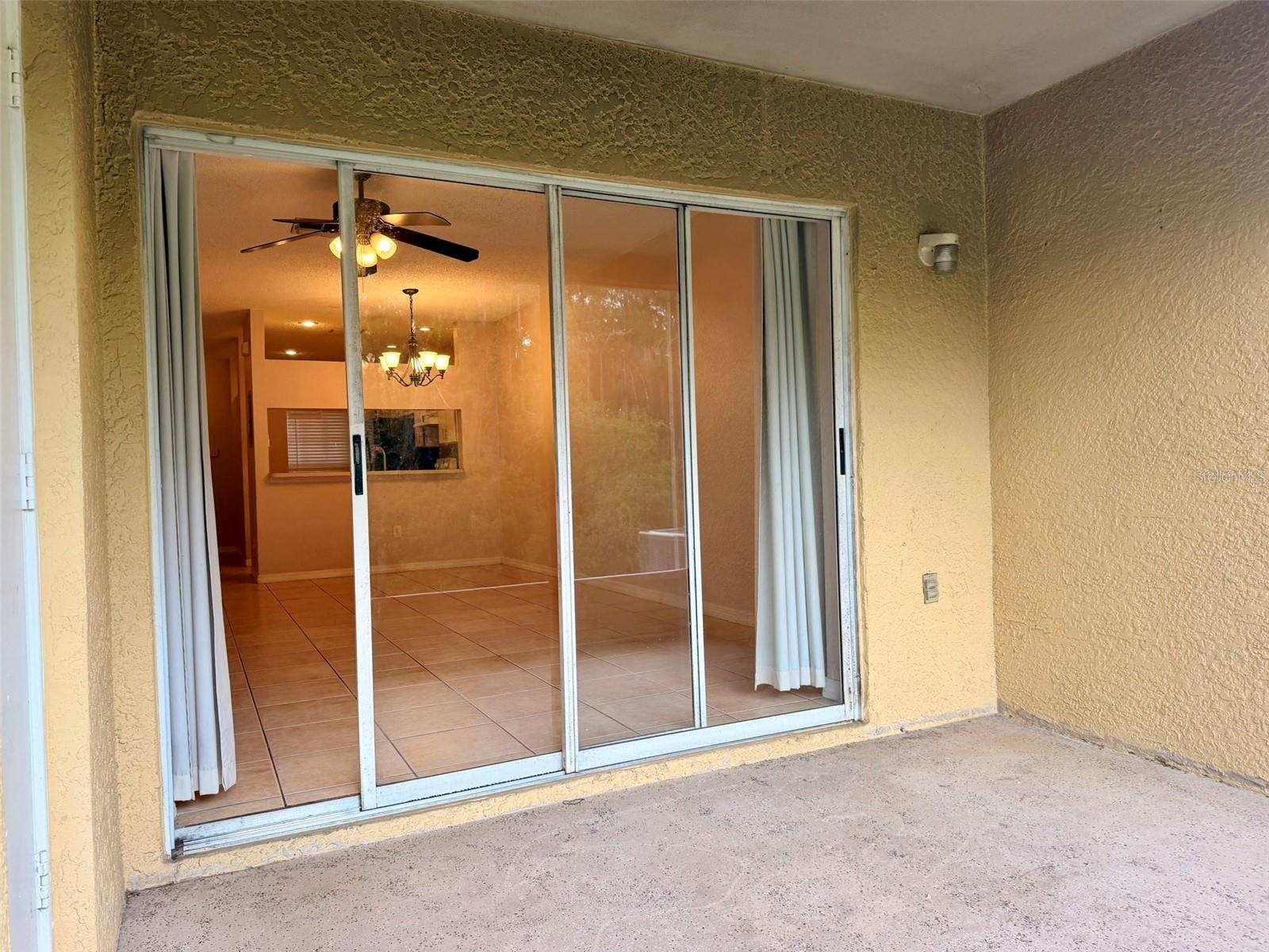 TB8530109 Property Photo 23