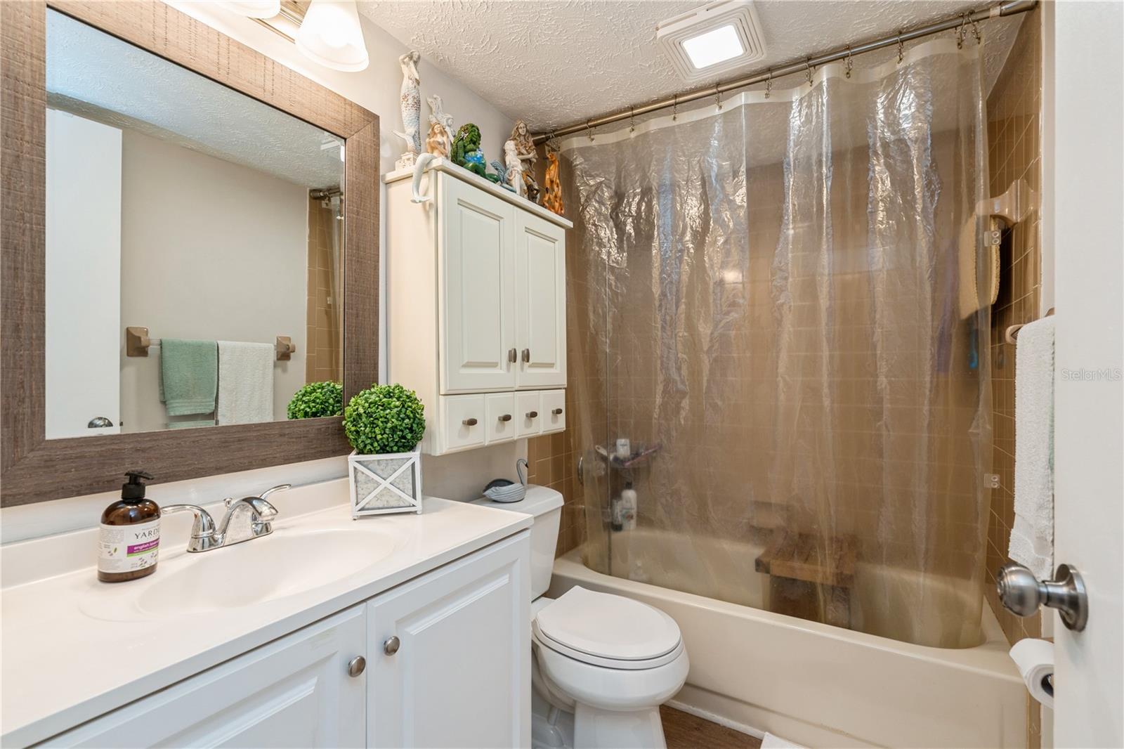 527 Cape Coral Pkwy W #4 Property Photo 12