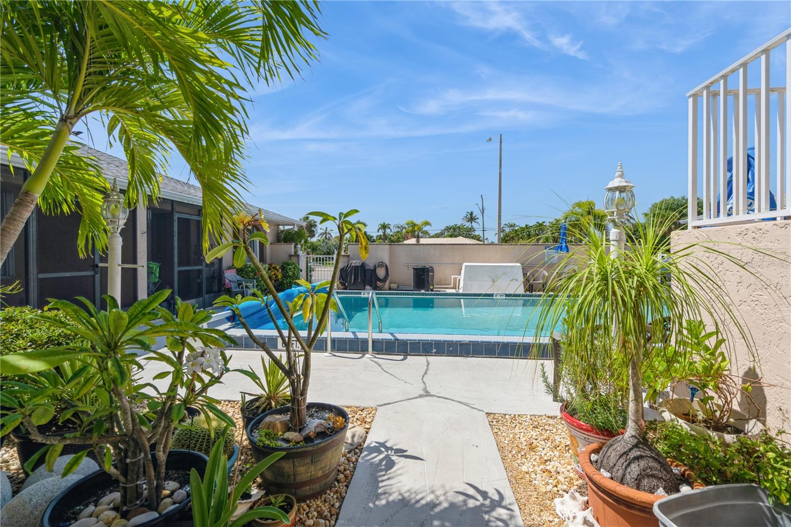 527 Cape Coral Pkwy W #4 Property Photo 19