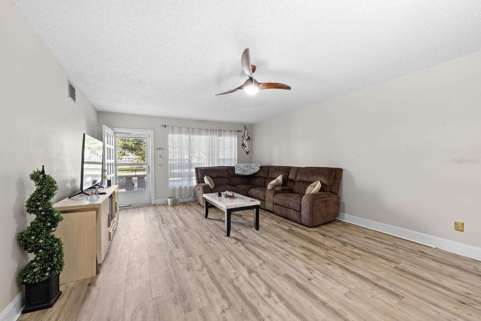 2416 World Parkway Blvd #26 Property Photo 4