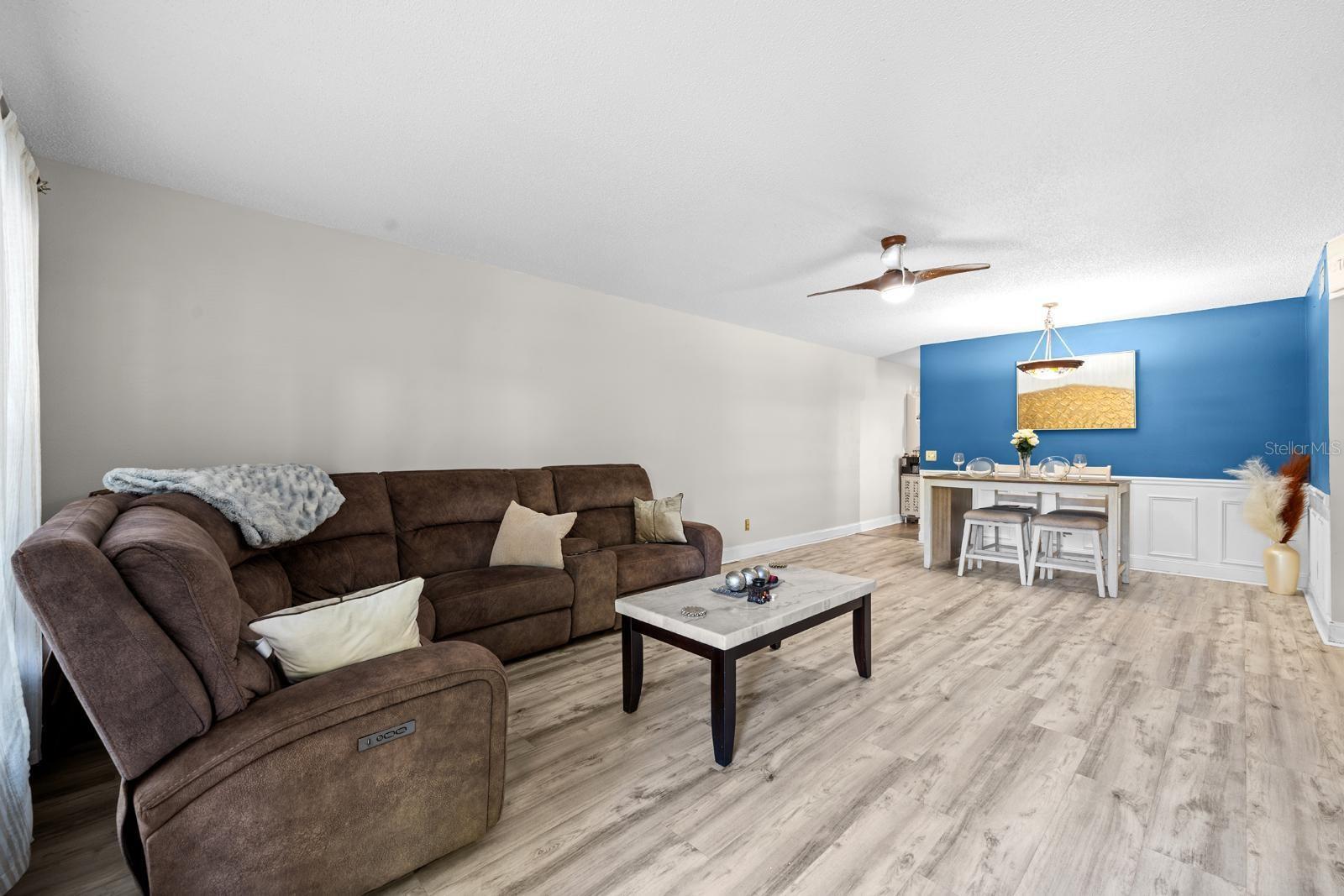 2416 World Parkway Blvd #26 Property Photo 5