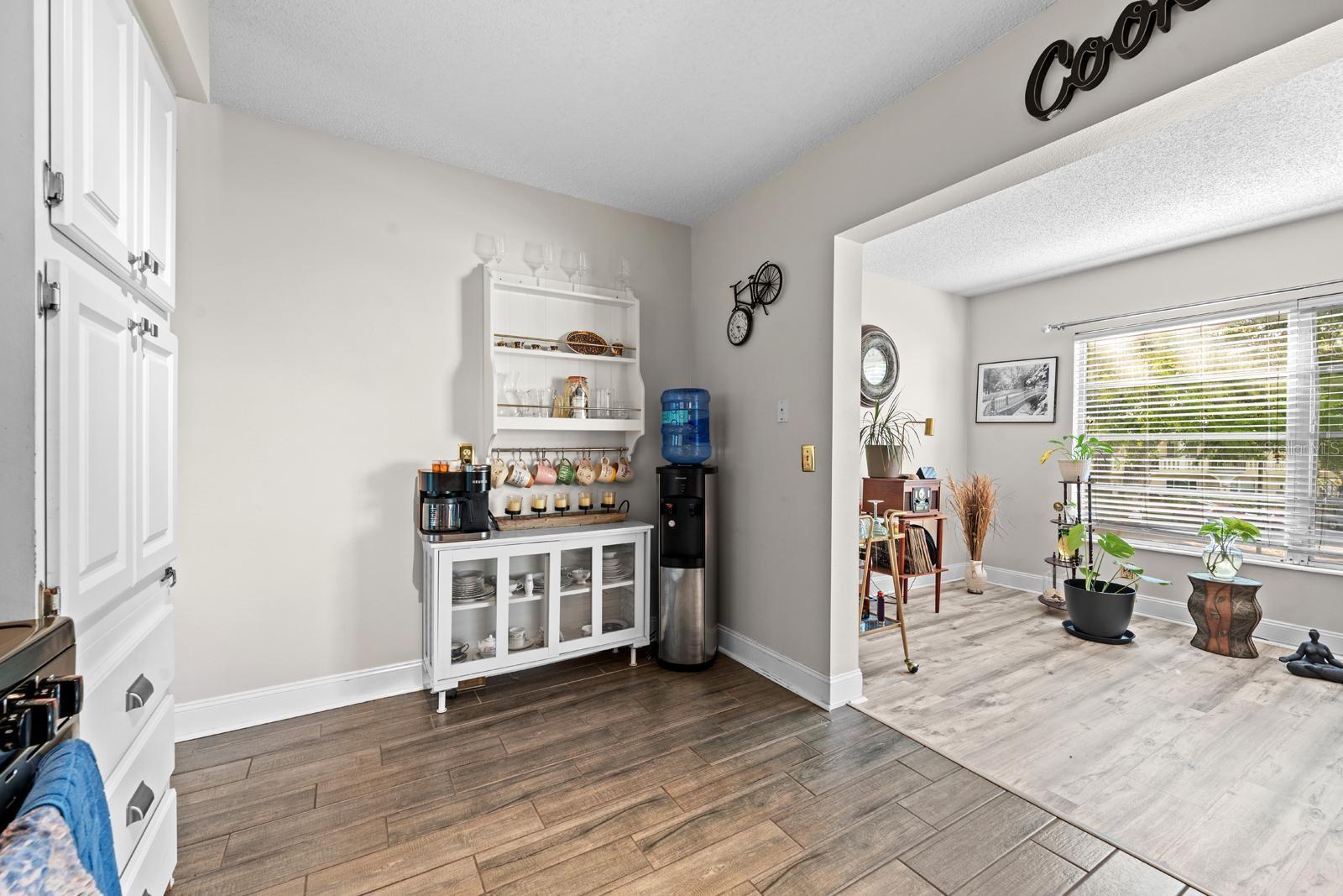 2416 World Parkway Blvd #26 Property Photo 8